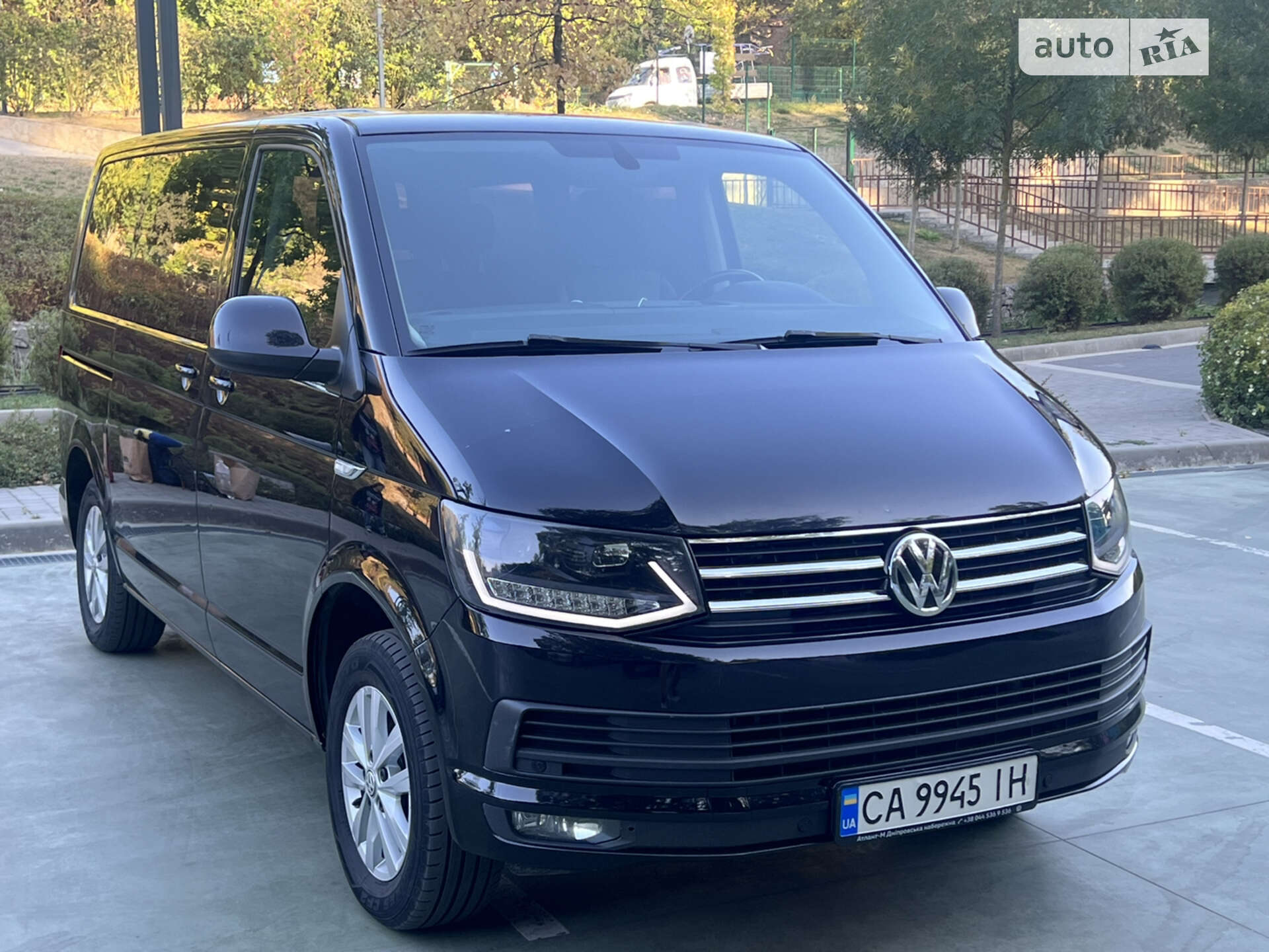 VOLKSWAGEN CARAVELLE 2018