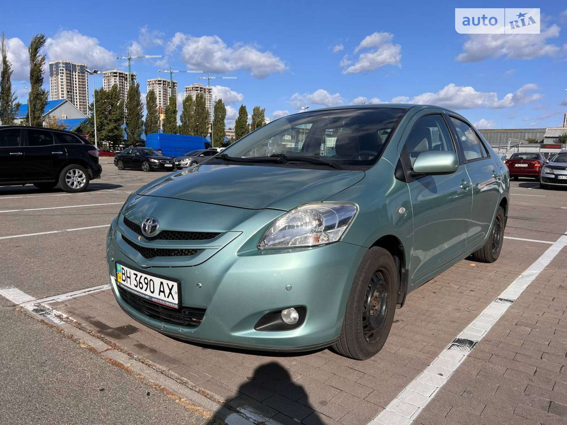 TOYOTA YARIS 2006