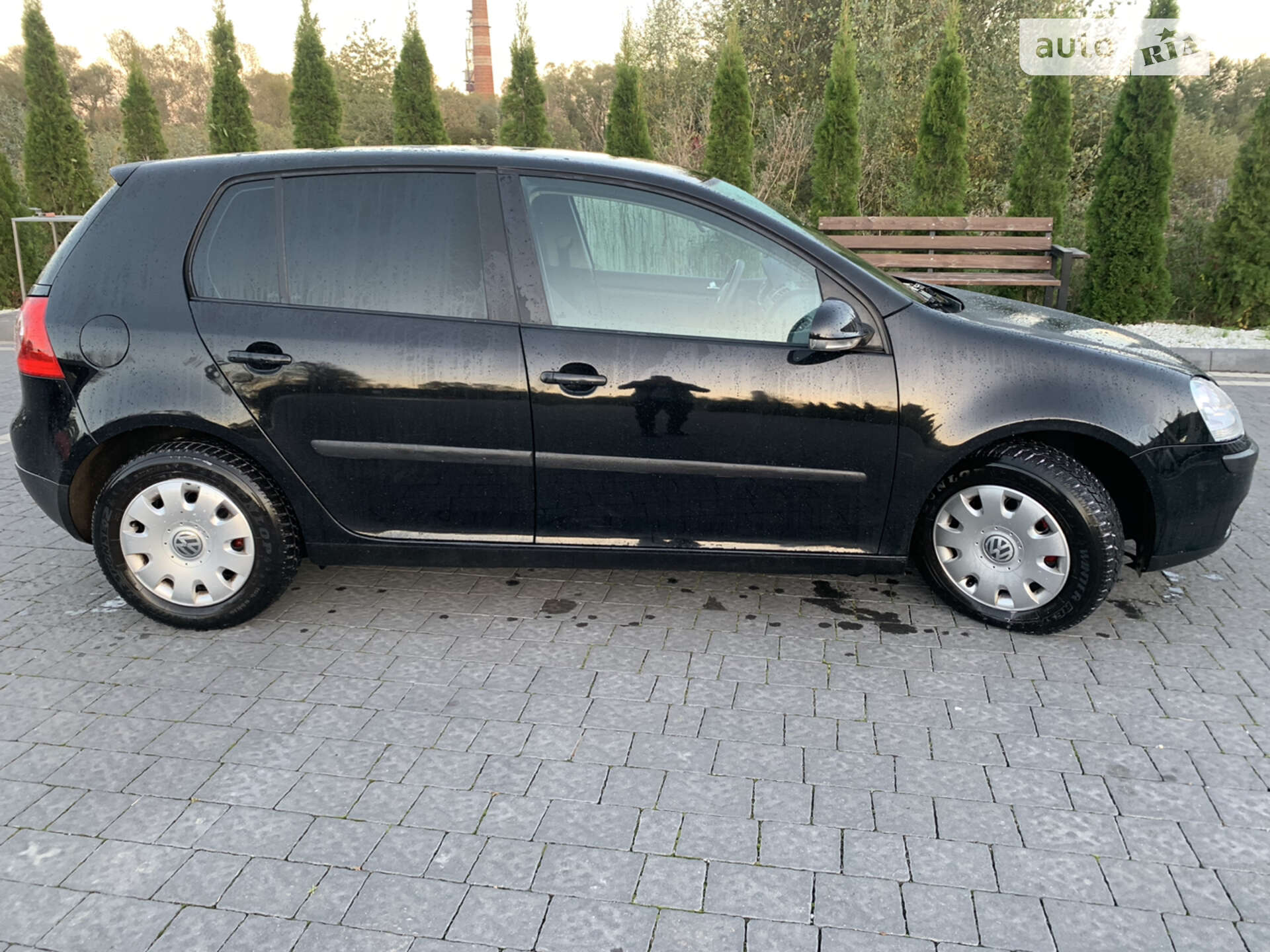 VOLKSWAGEN GOLF 2005