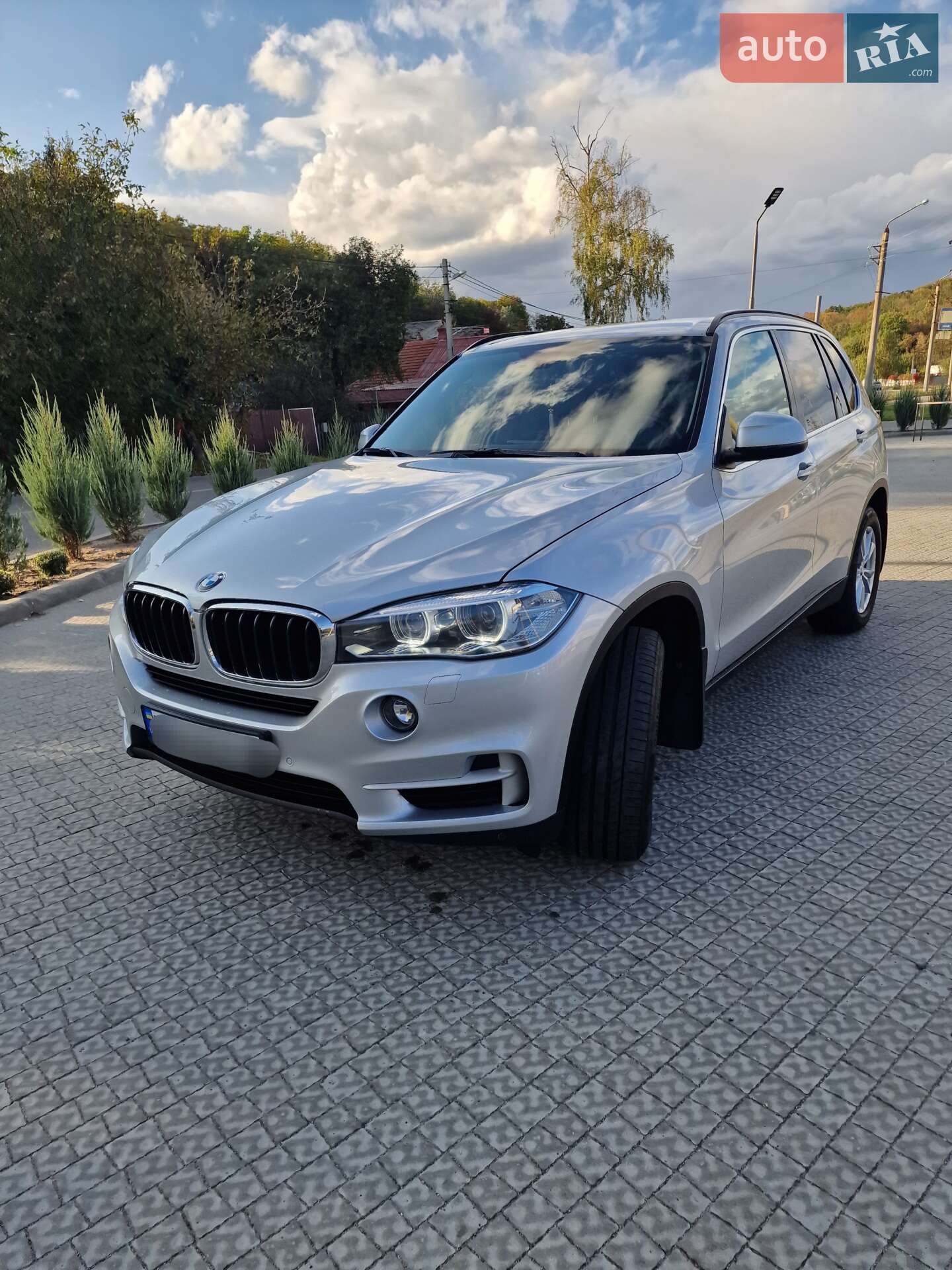 Головне фото звіту автомобіля BMW X5 2018