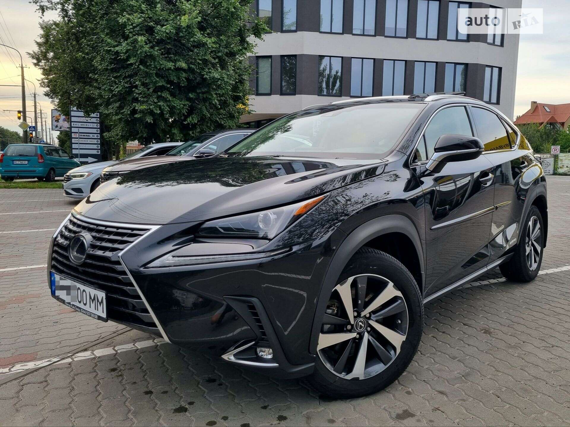 LEXUS NX 300H 2018