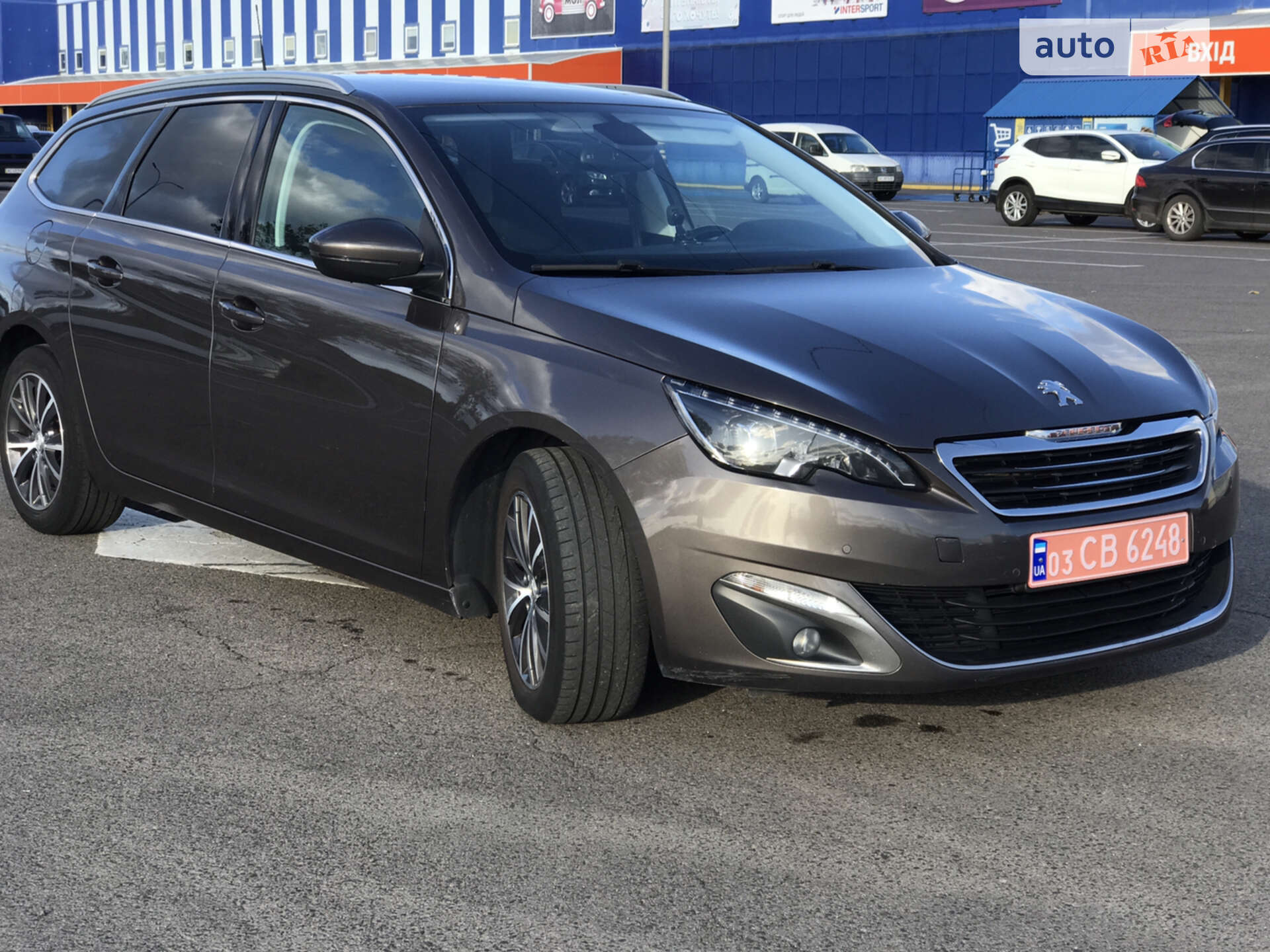 PEUGEOT 308 2015