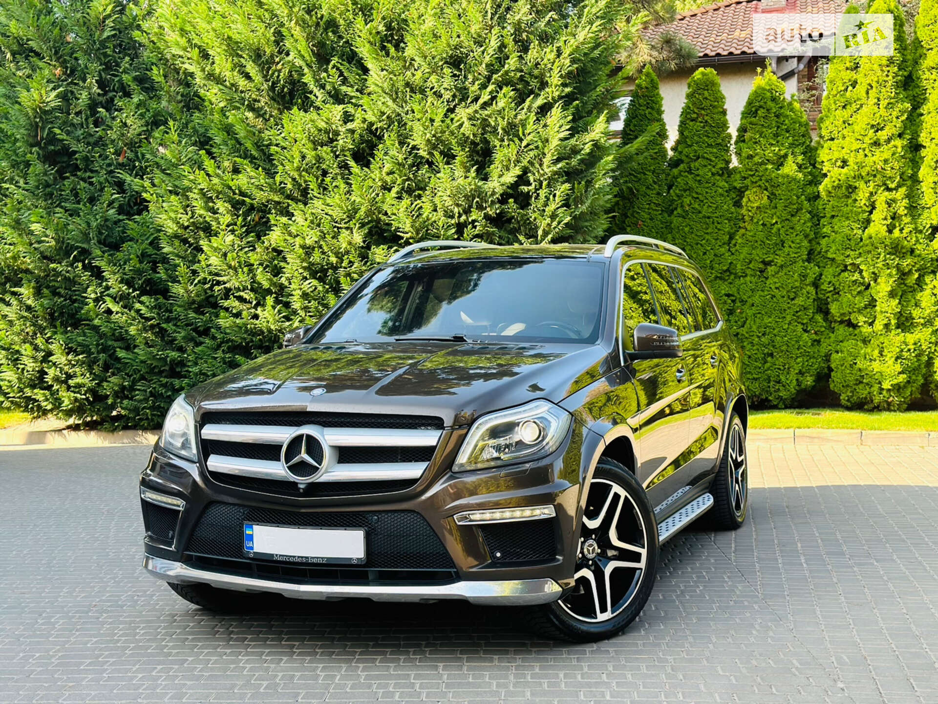 MERCEDES-BENZ GL 500 2013