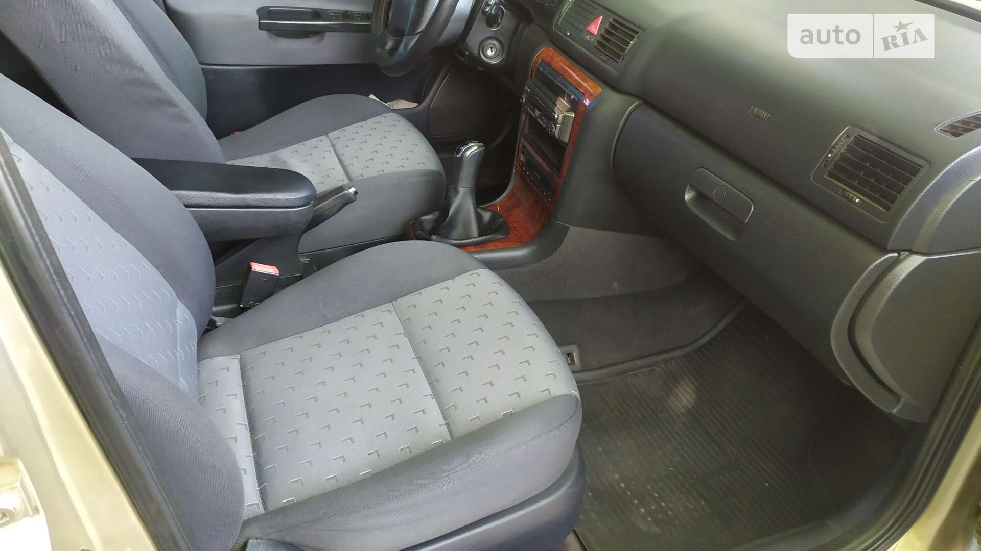 SKODA OCTAVIA TOUR 2005