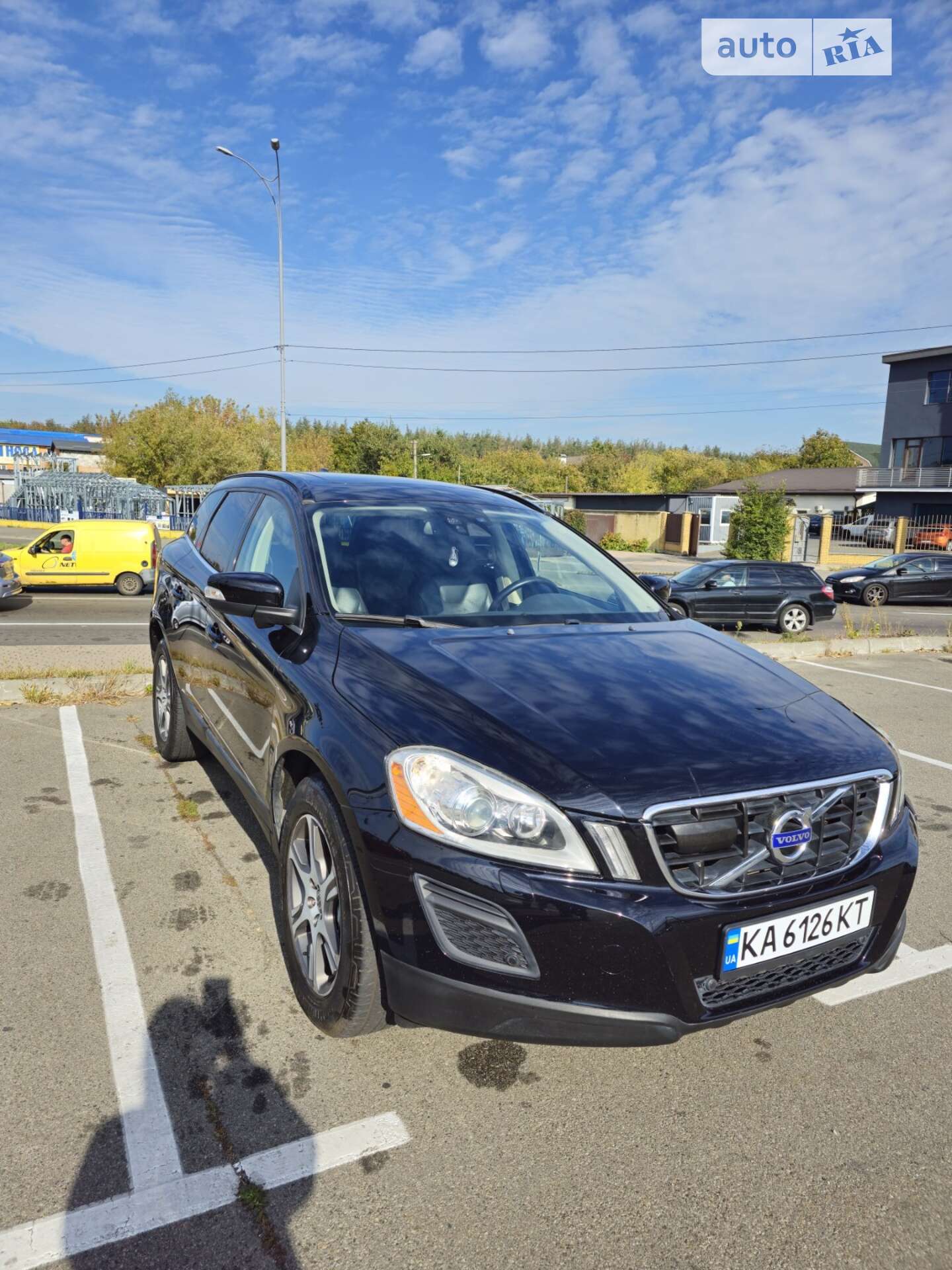 VOLVO XC60 2011
