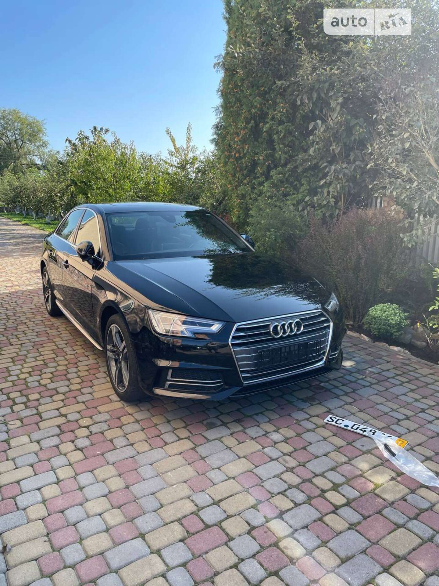 AUDI A4