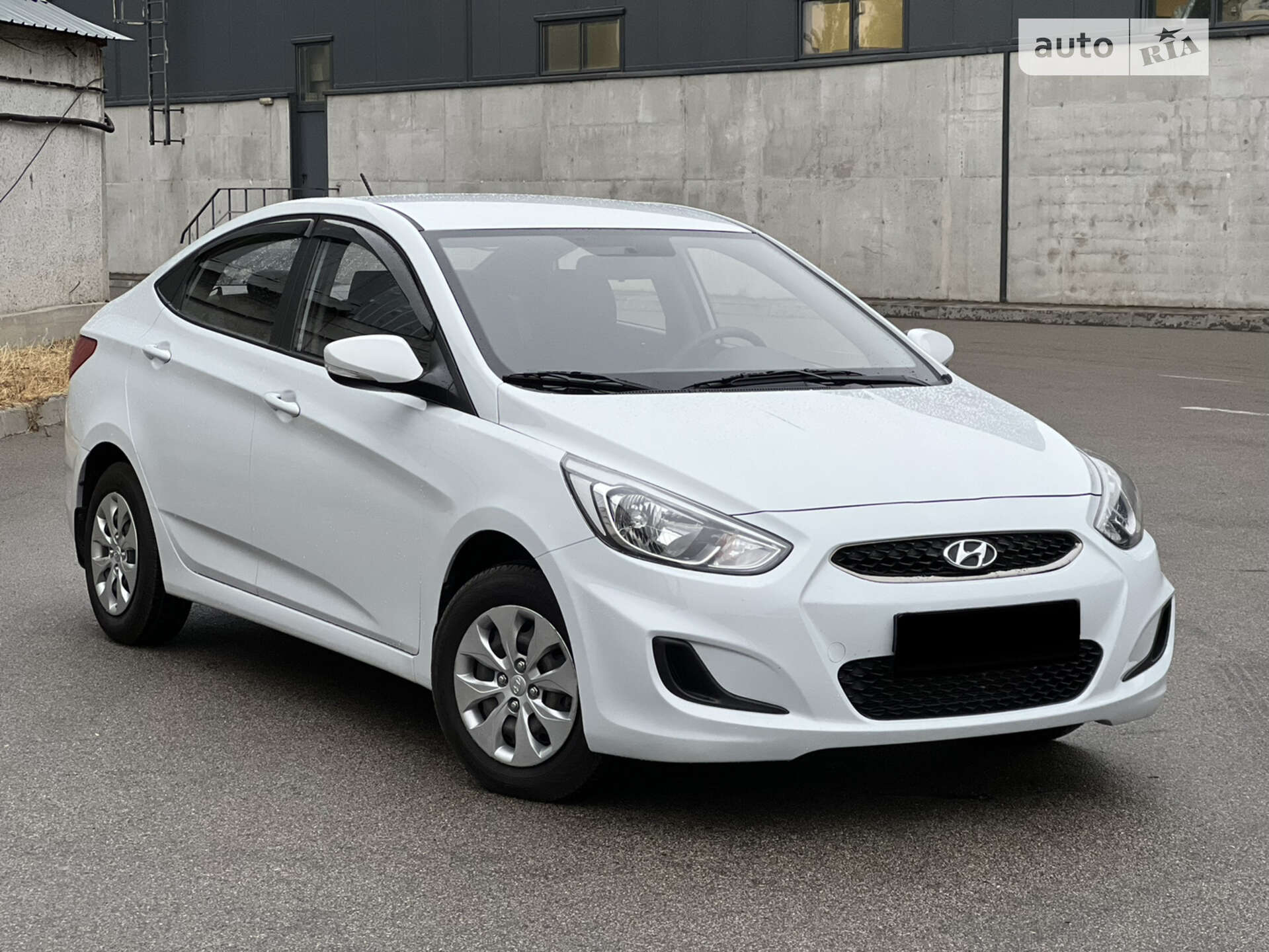 HYUNDAI ACCENT 2019