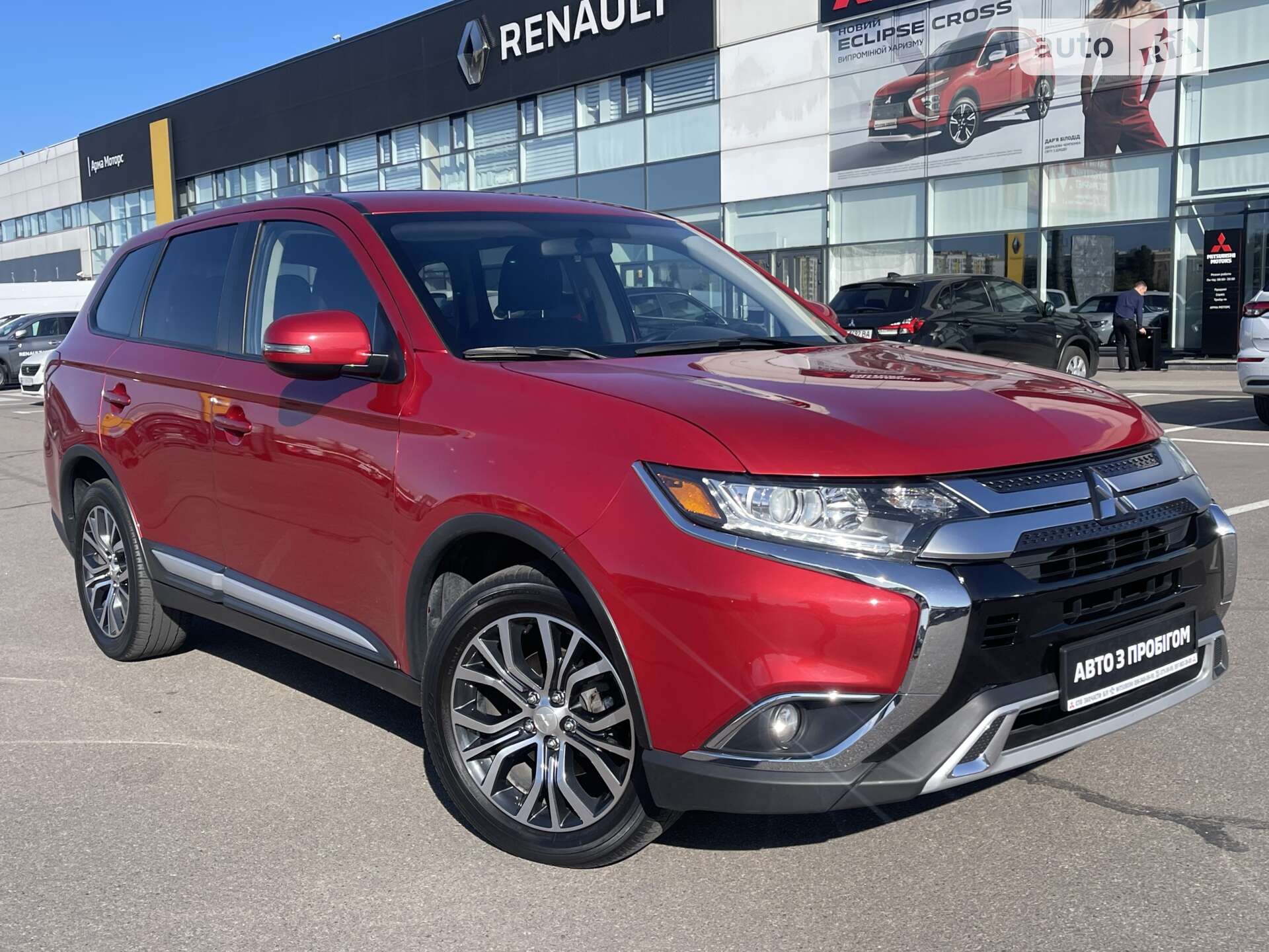 Головне фото звіту автомобіля MITSUBISHI OUTLANDER 2018