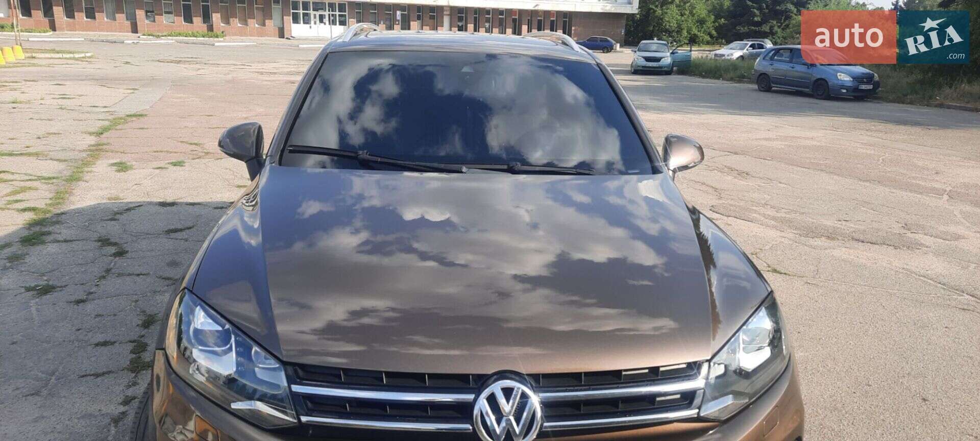 VOLKSWAGEN TOUAREG 2011