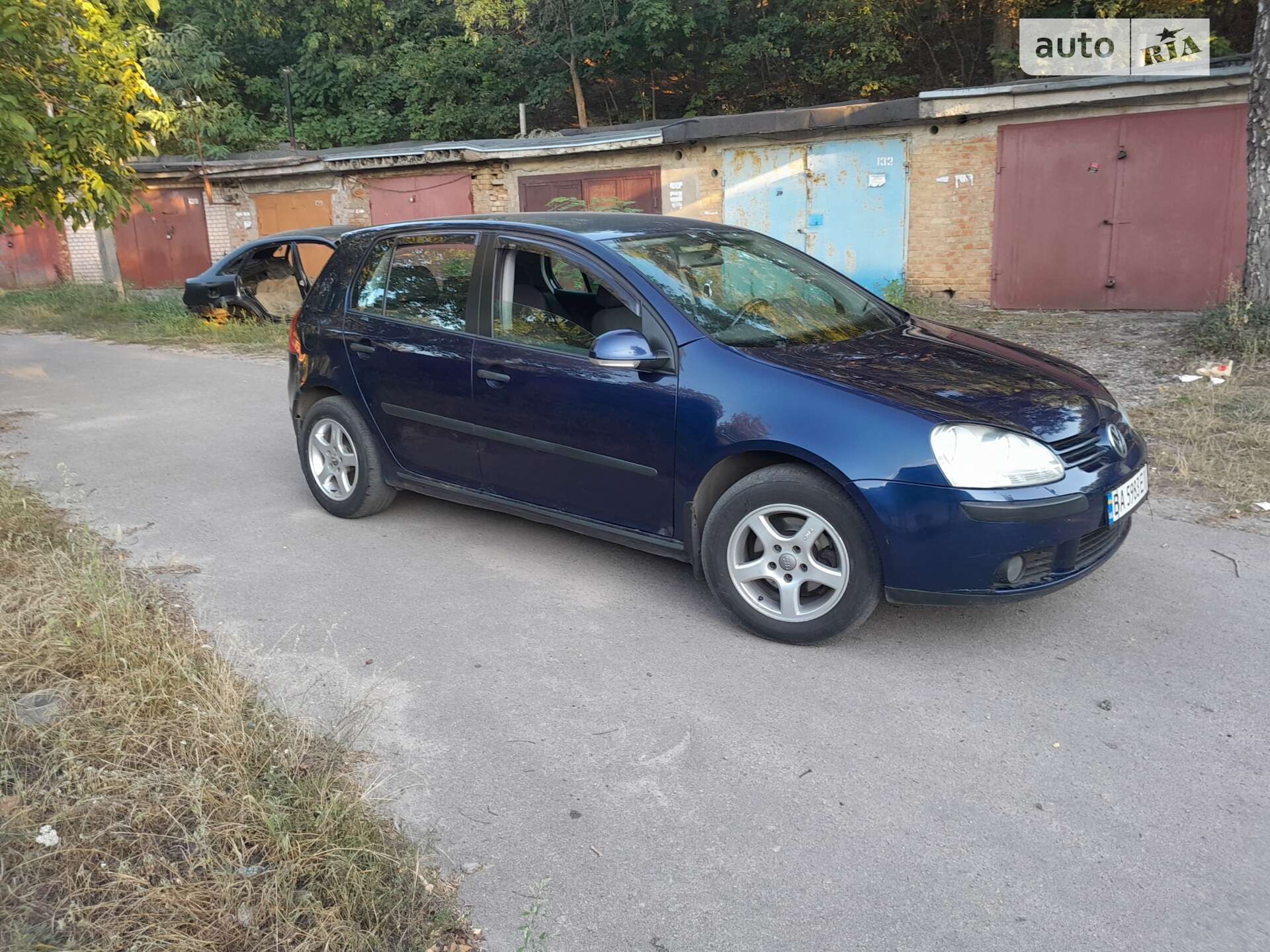 VOLKSWAGEN GOLF 2005