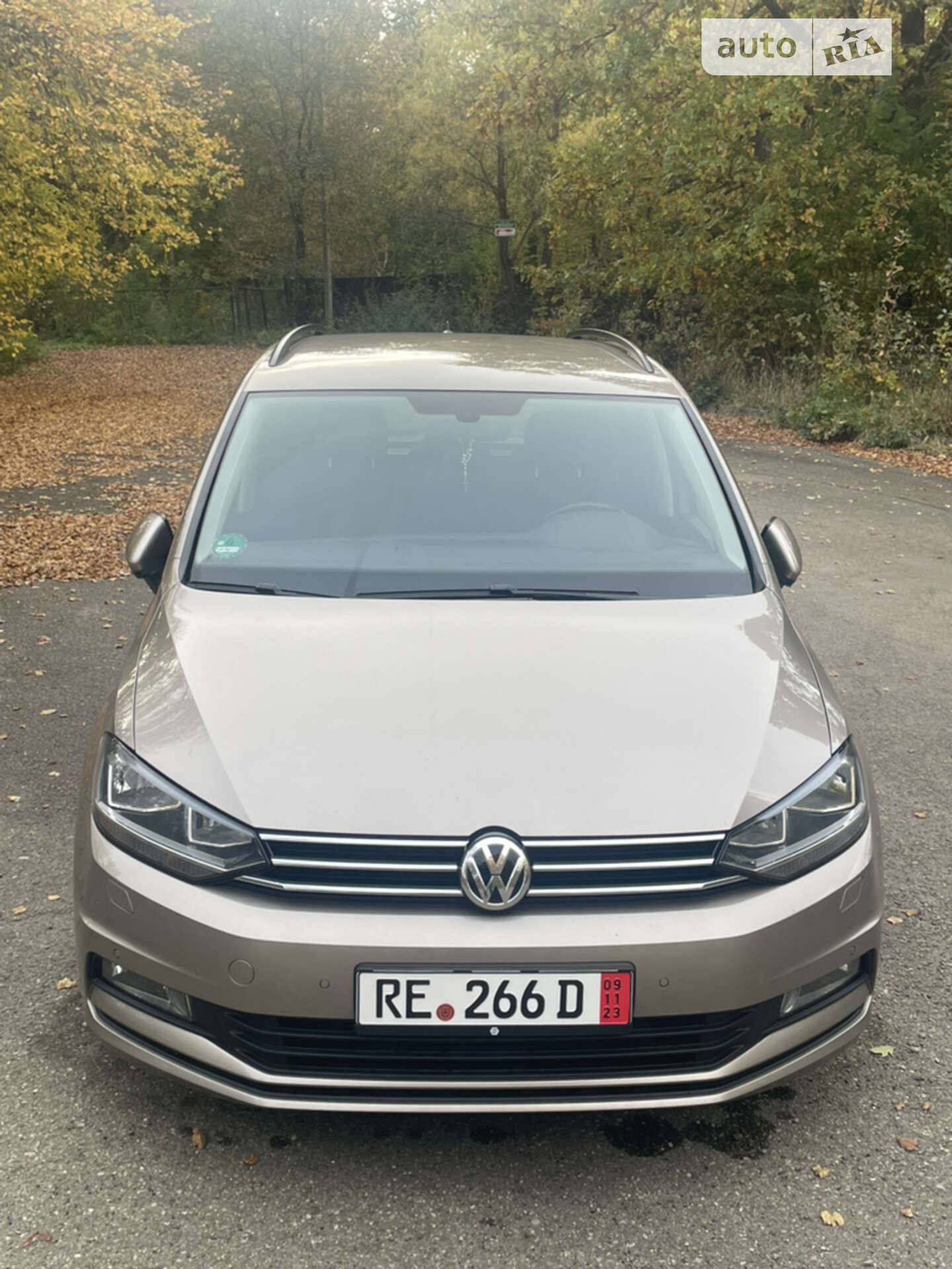 VOLKSWAGEN TOURAN 2017