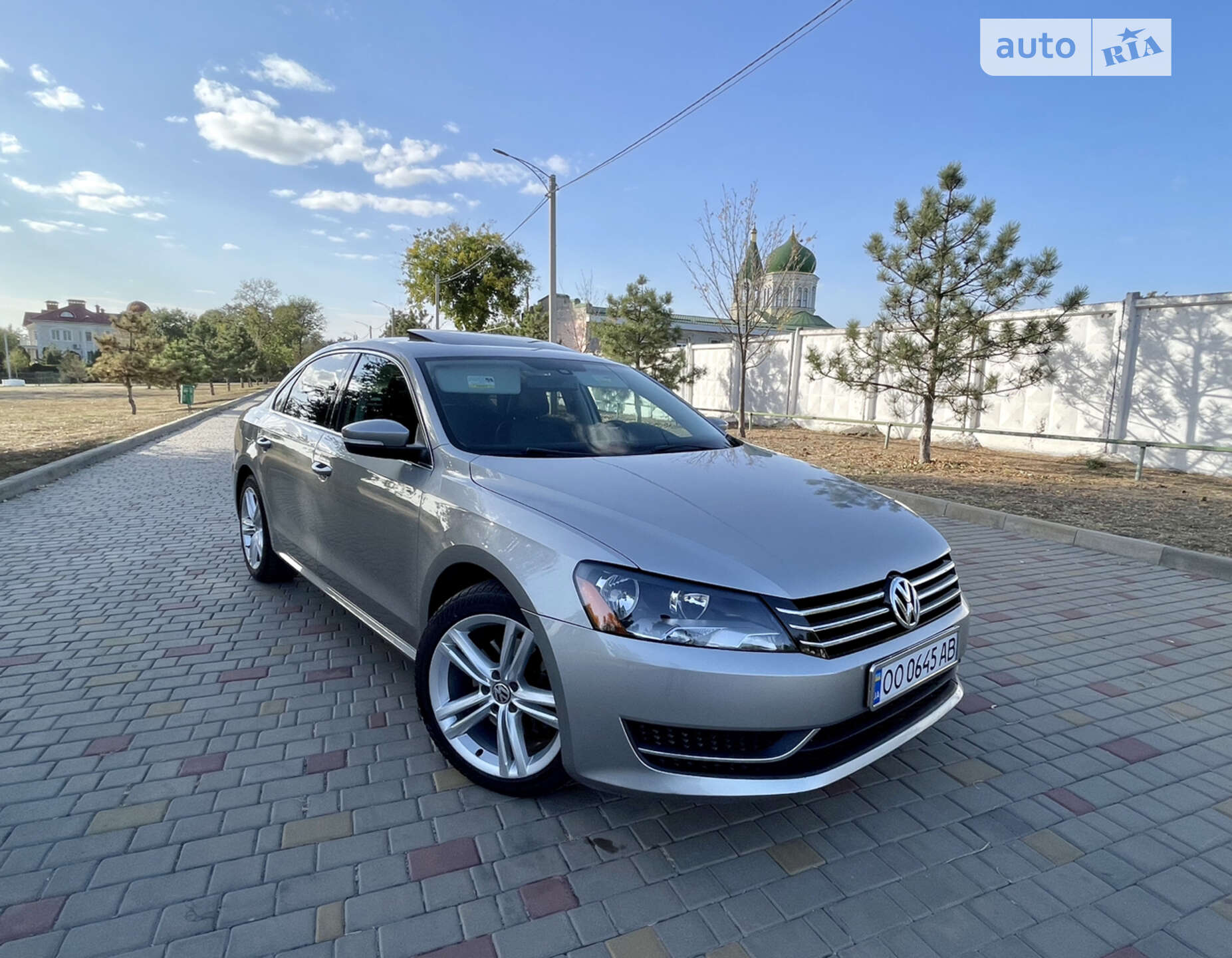 VOLKSWAGEN PASSAT 2013