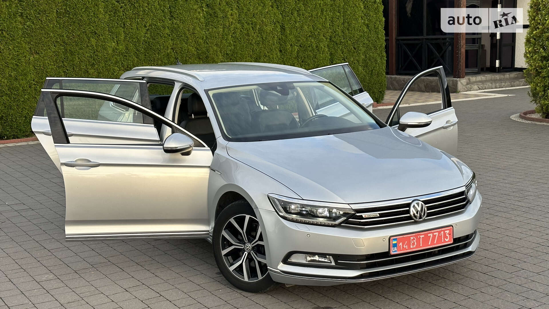 VOLKSWAGEN PASSAT 2018