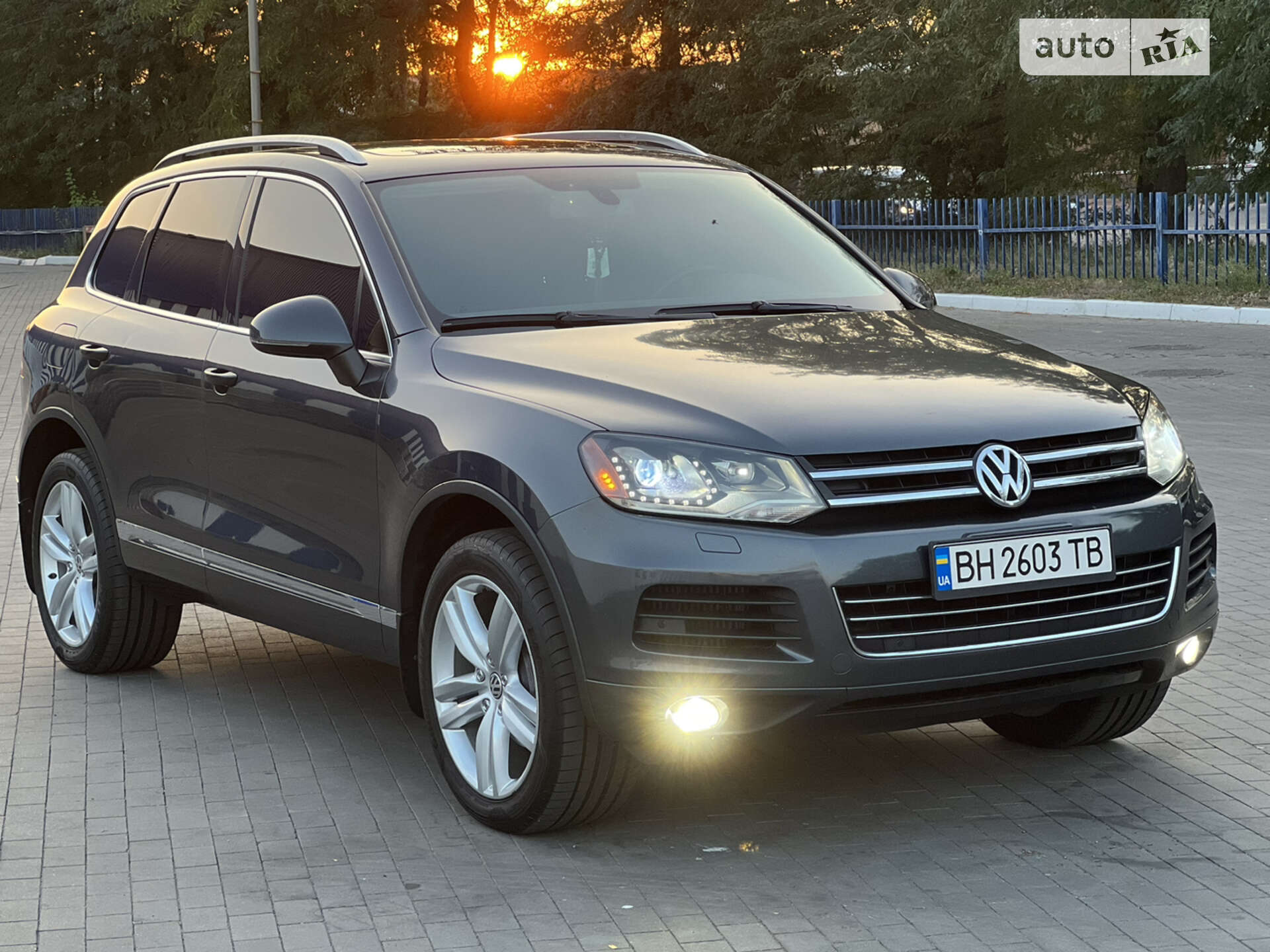 VOLKSWAGEN TOUAREG 2012