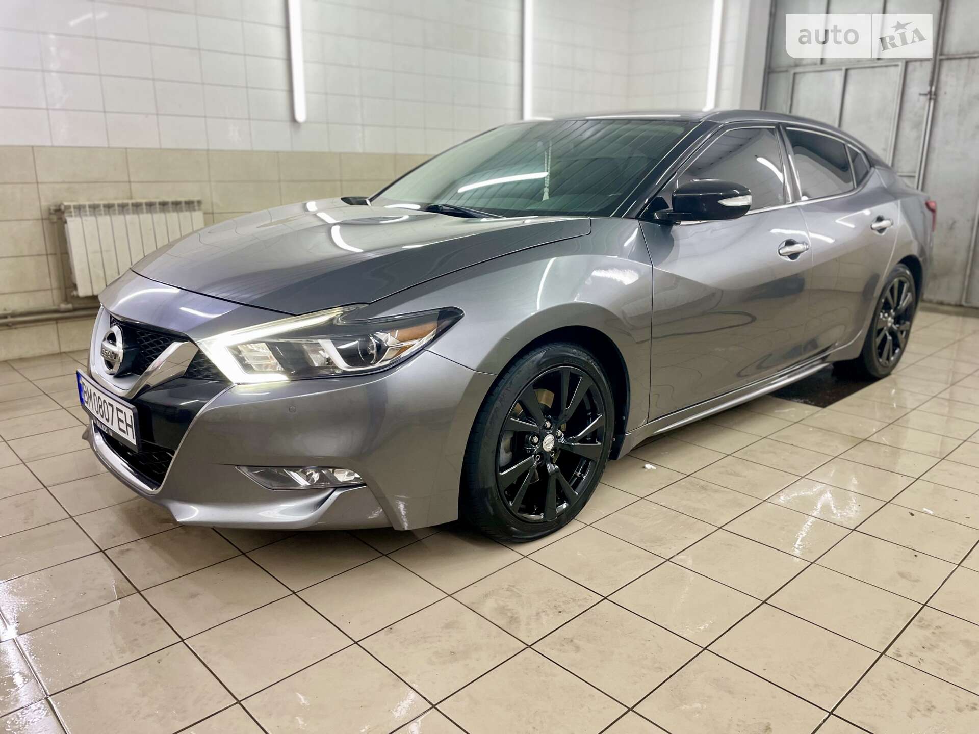 NISSAN MAXIMA 2017