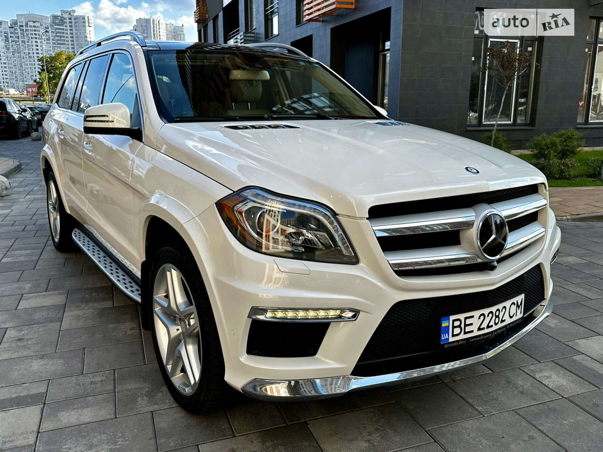MERCEDES-BENZ GL 550 2014