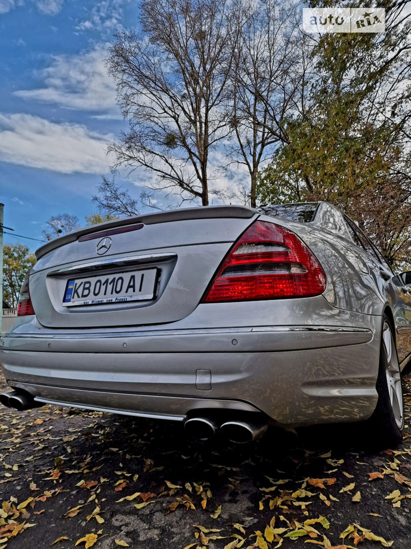 MERCEDES-BENZ E 220 2004