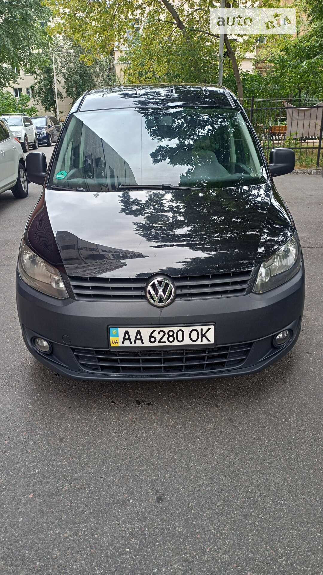 VOLKSWAGEN CADDY 2011