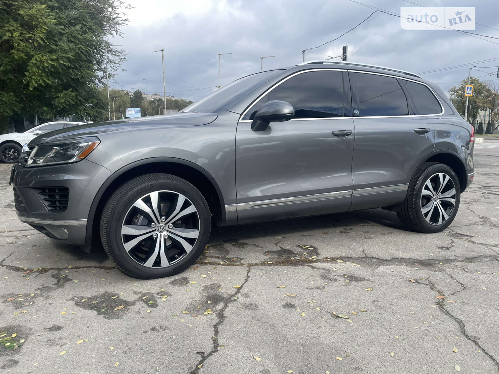 VOLKSWAGEN TOUAREG 2017