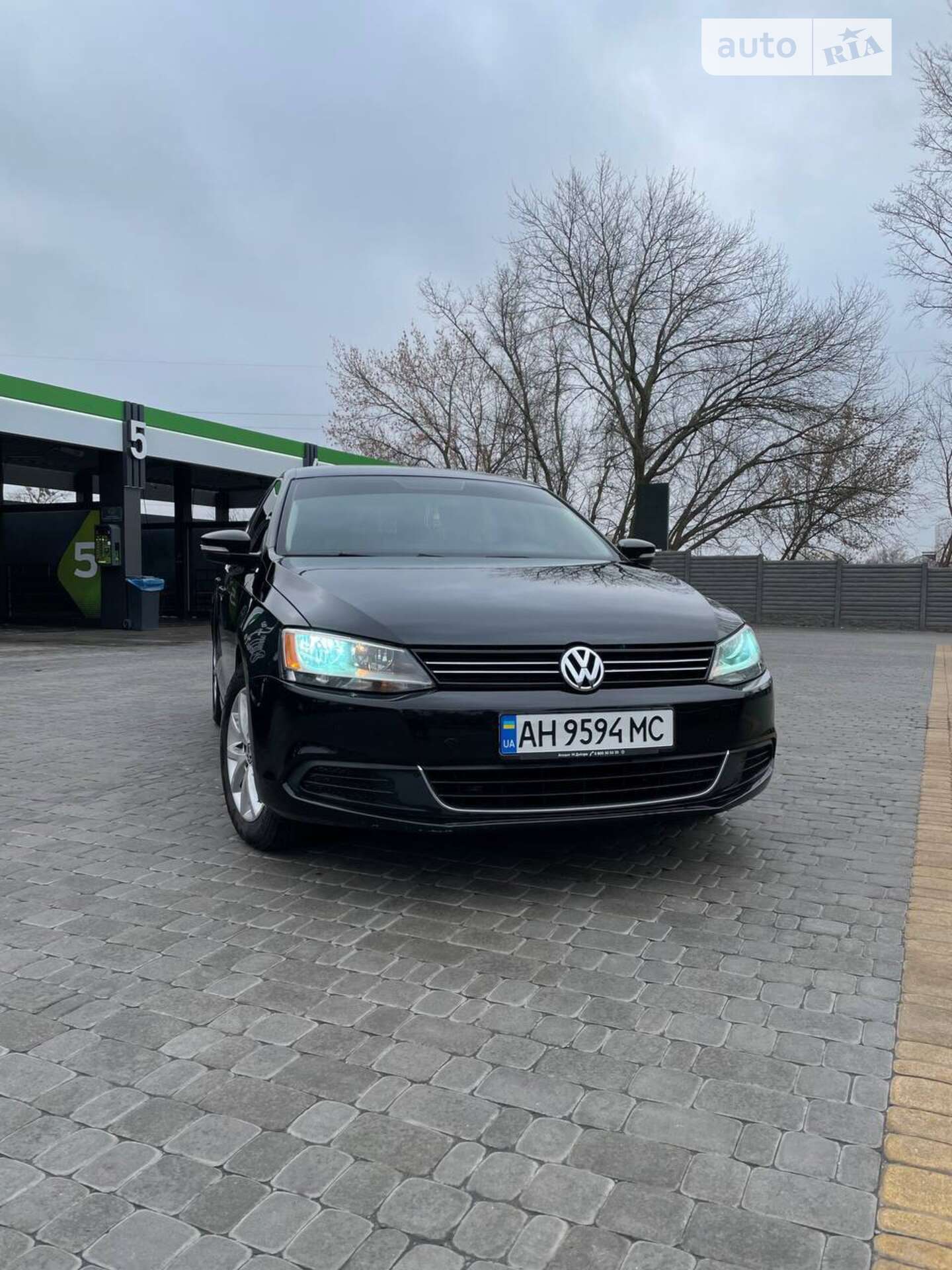 VOLKSWAGEN JETTA 2012