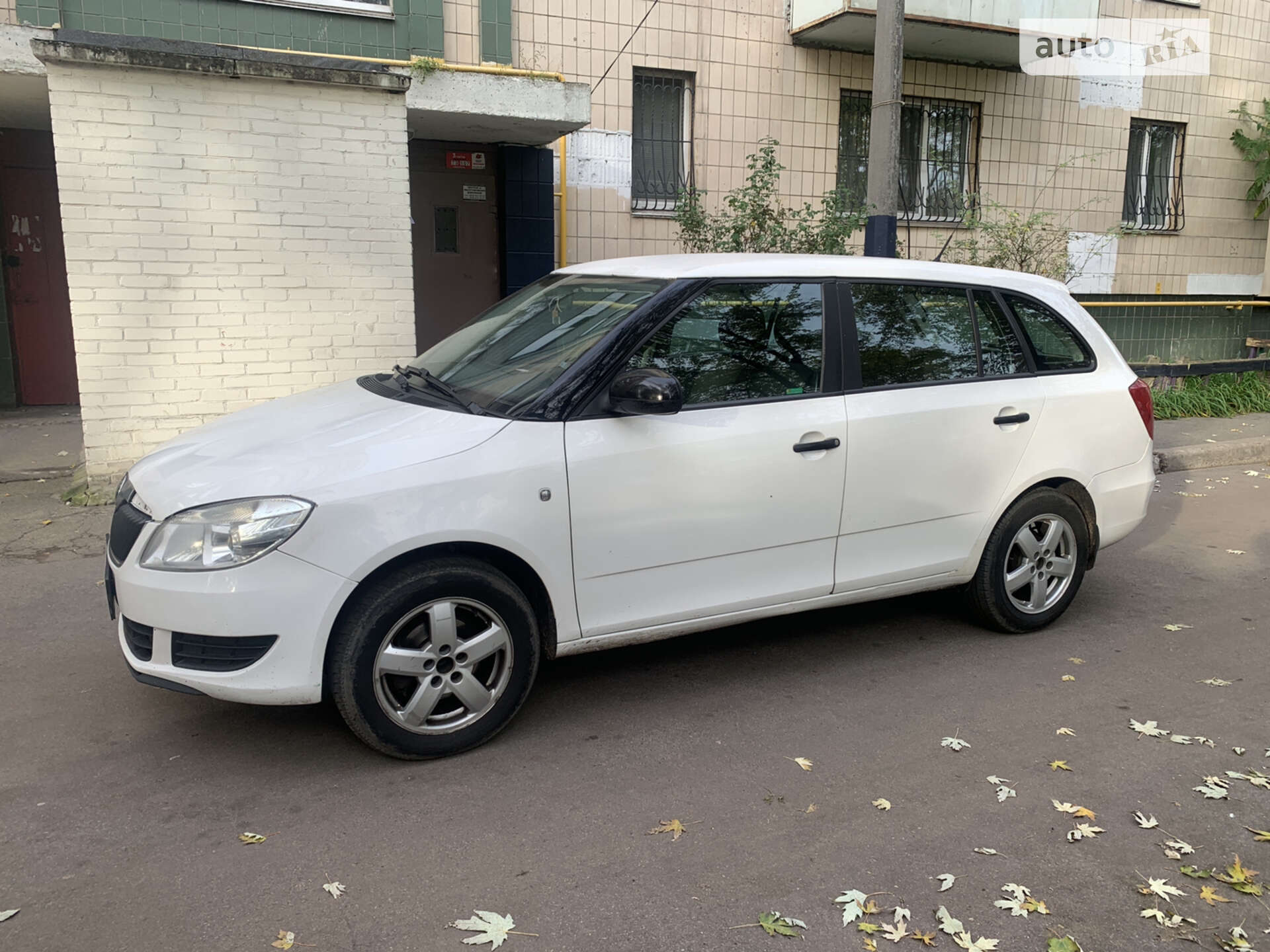 SKODA FABIA 2010