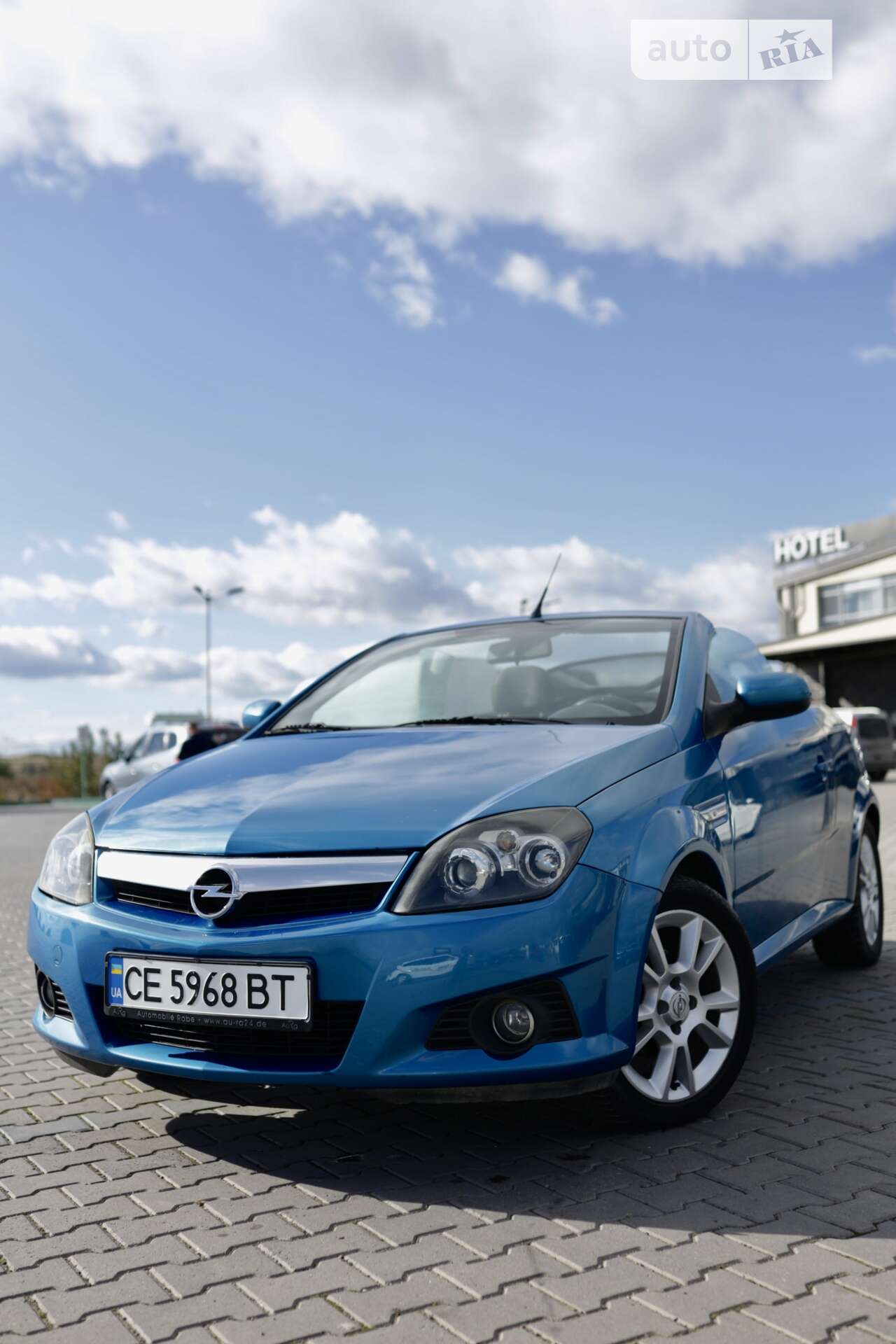 OPEL TIGRA 2005