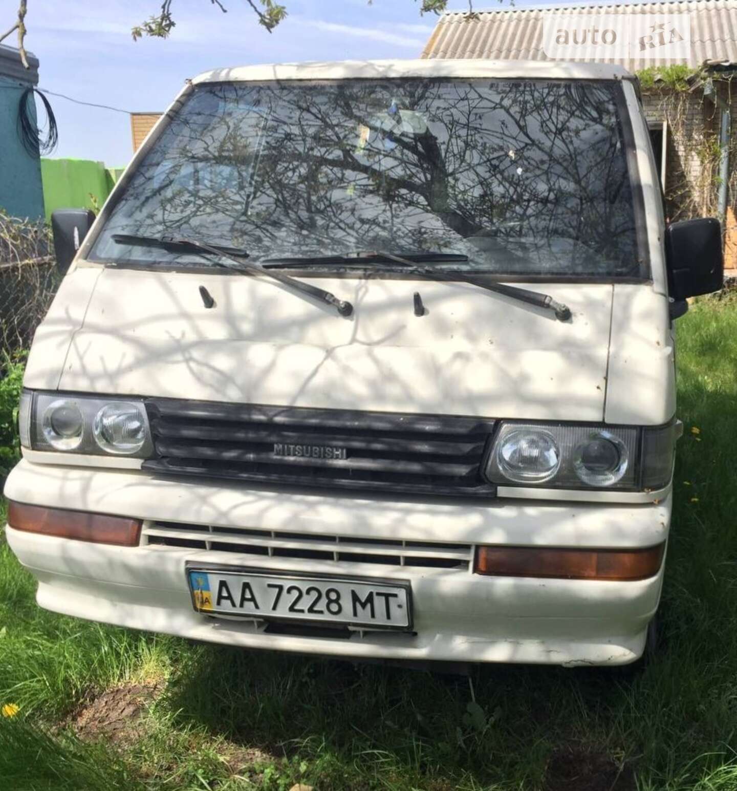 MITSUBISHI L 300 1994