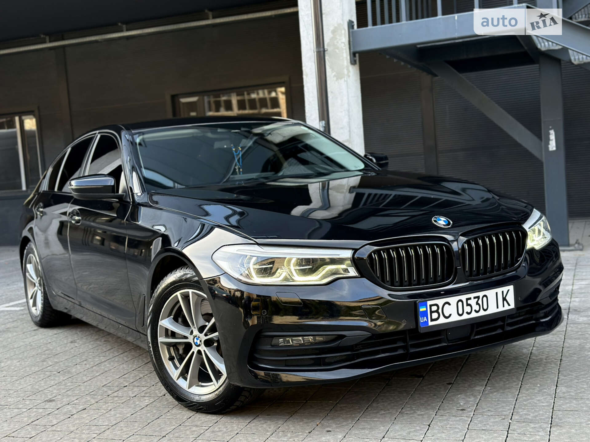 Головне фото звіту автомобіля BMW 530D 2017