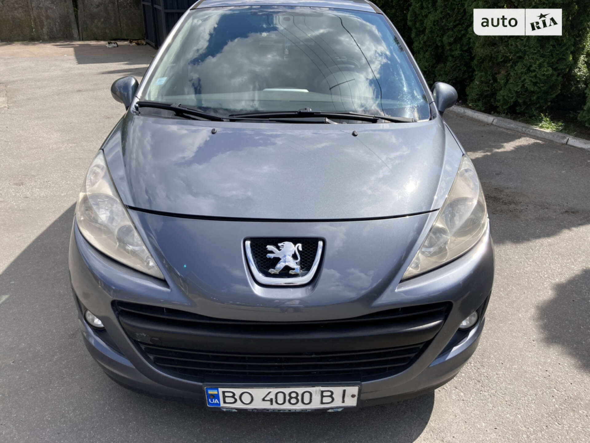 Головне фото звіту автомобіля PEUGEOT 207 2011