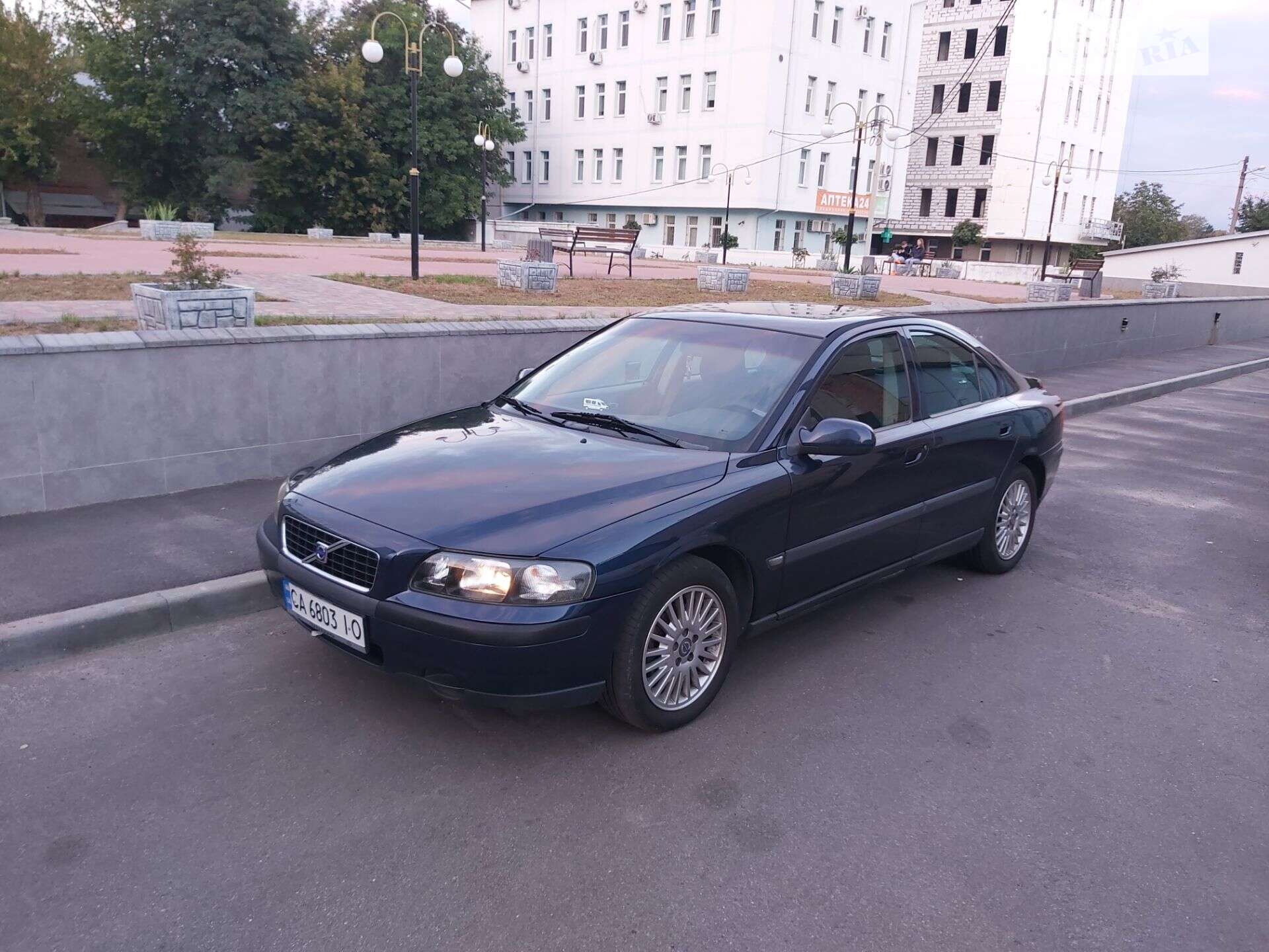 VOLVO S60 2001