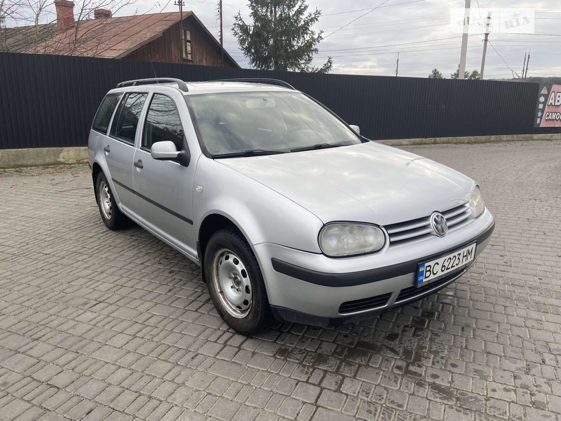 VOLKSWAGEN GOLF VARIANT 2001