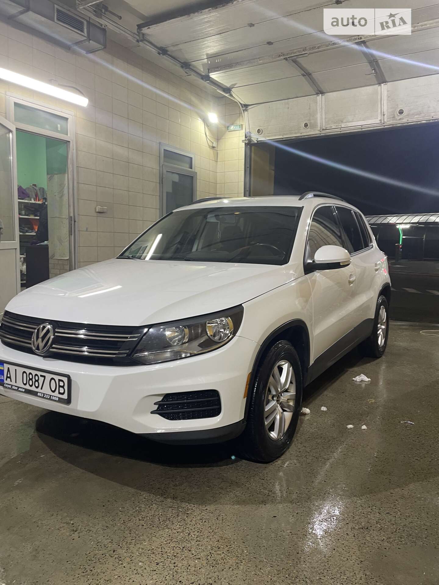 VOLKSWAGEN TIGUAN 2015