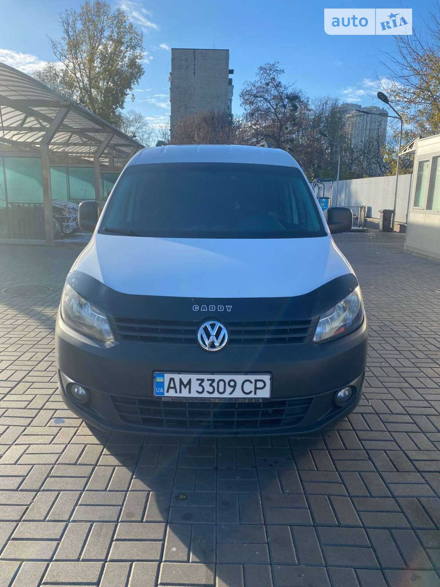 VOLKSWAGEN CADDY 2011