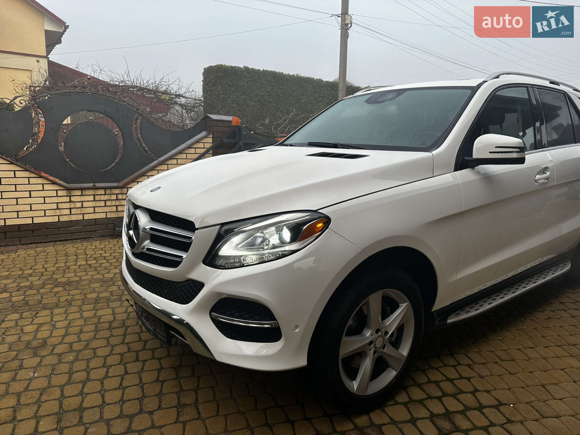 MERCEDES-BENZ GLE 350 2016