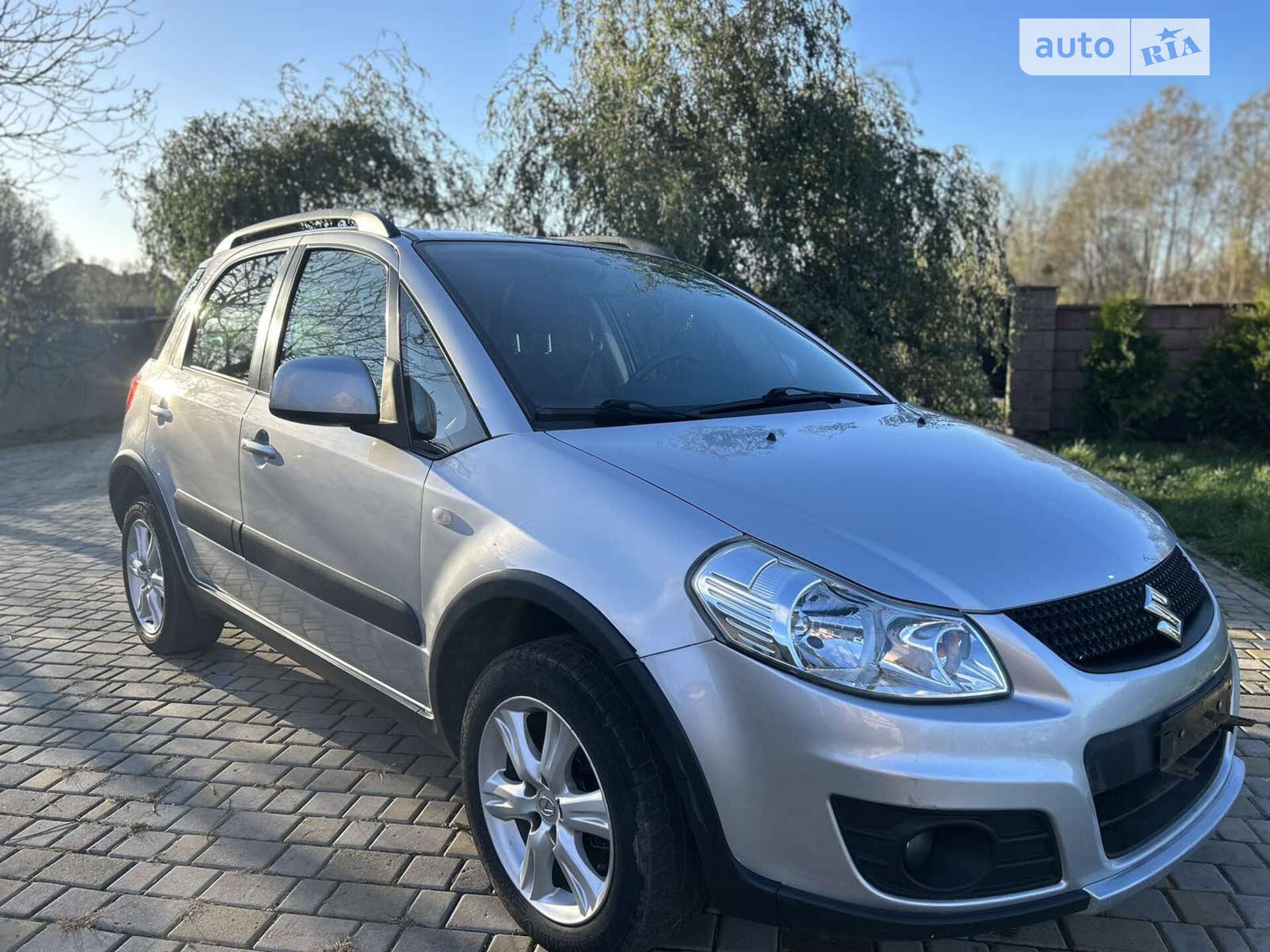 SUZUKI SX-4 2012