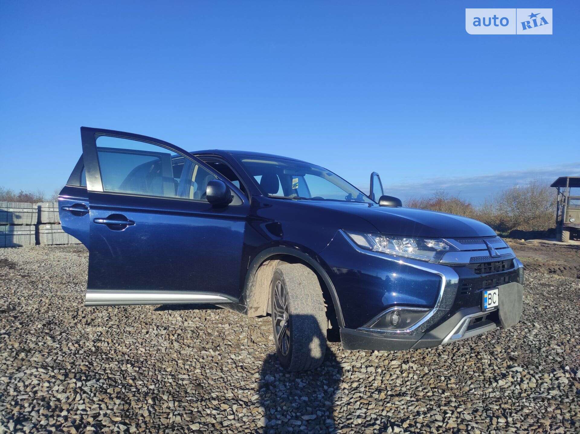 Головне фото звіту автомобіля MITSUBISHI OUTLANDER 2017