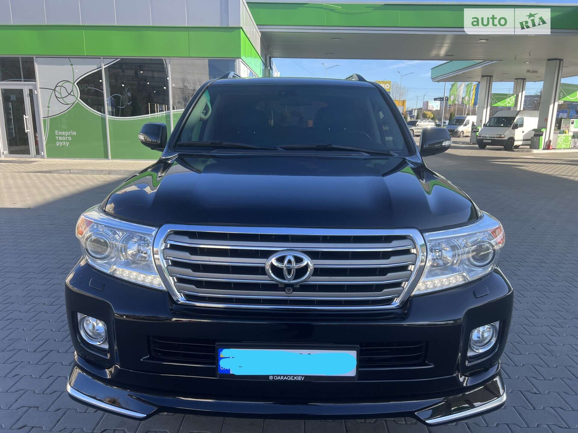 Головне фото звіту автомобіля TOYOTA LAND CRUISER 200 2014