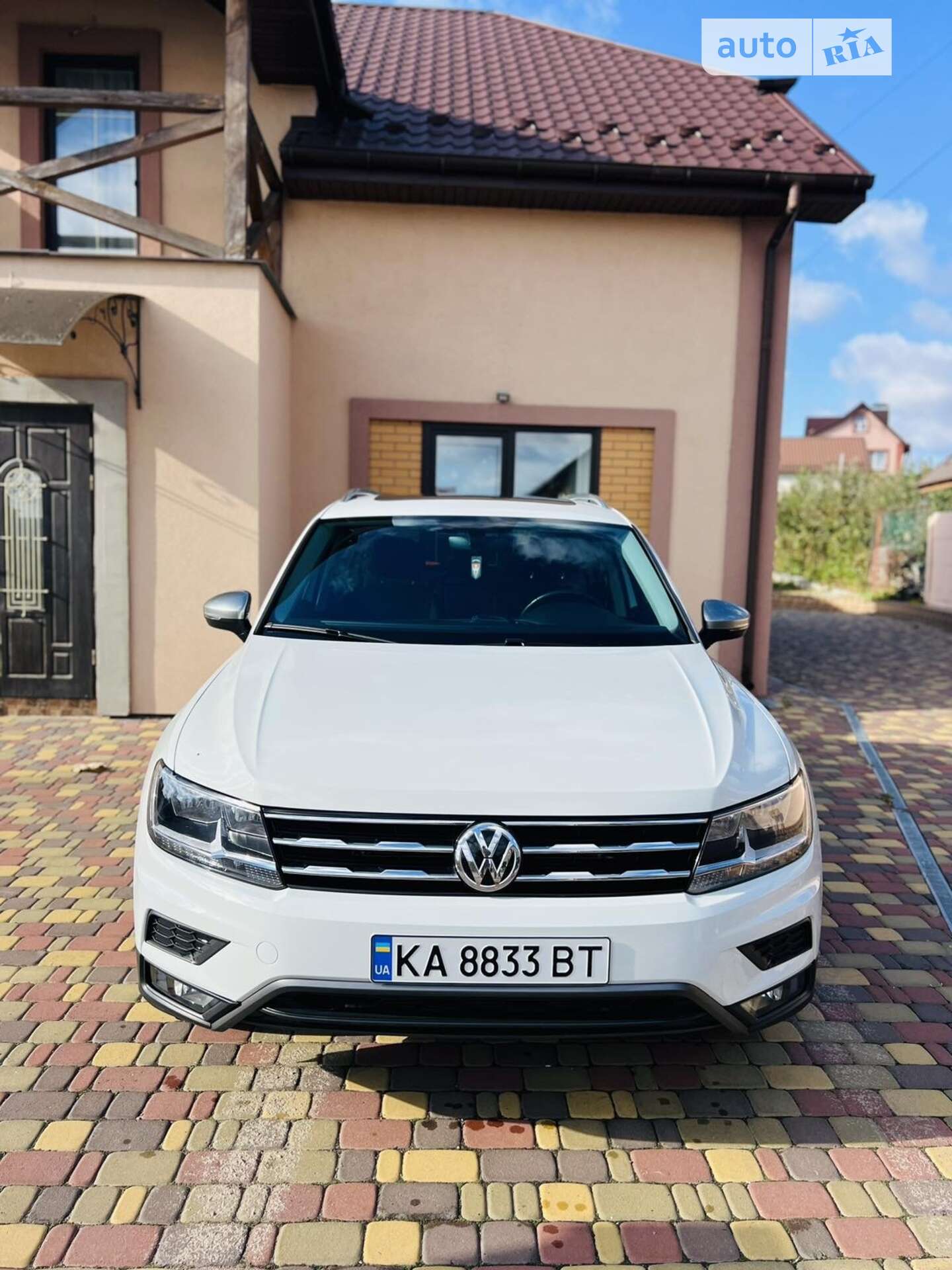 VOLKSWAGEN TIGUAN 2021