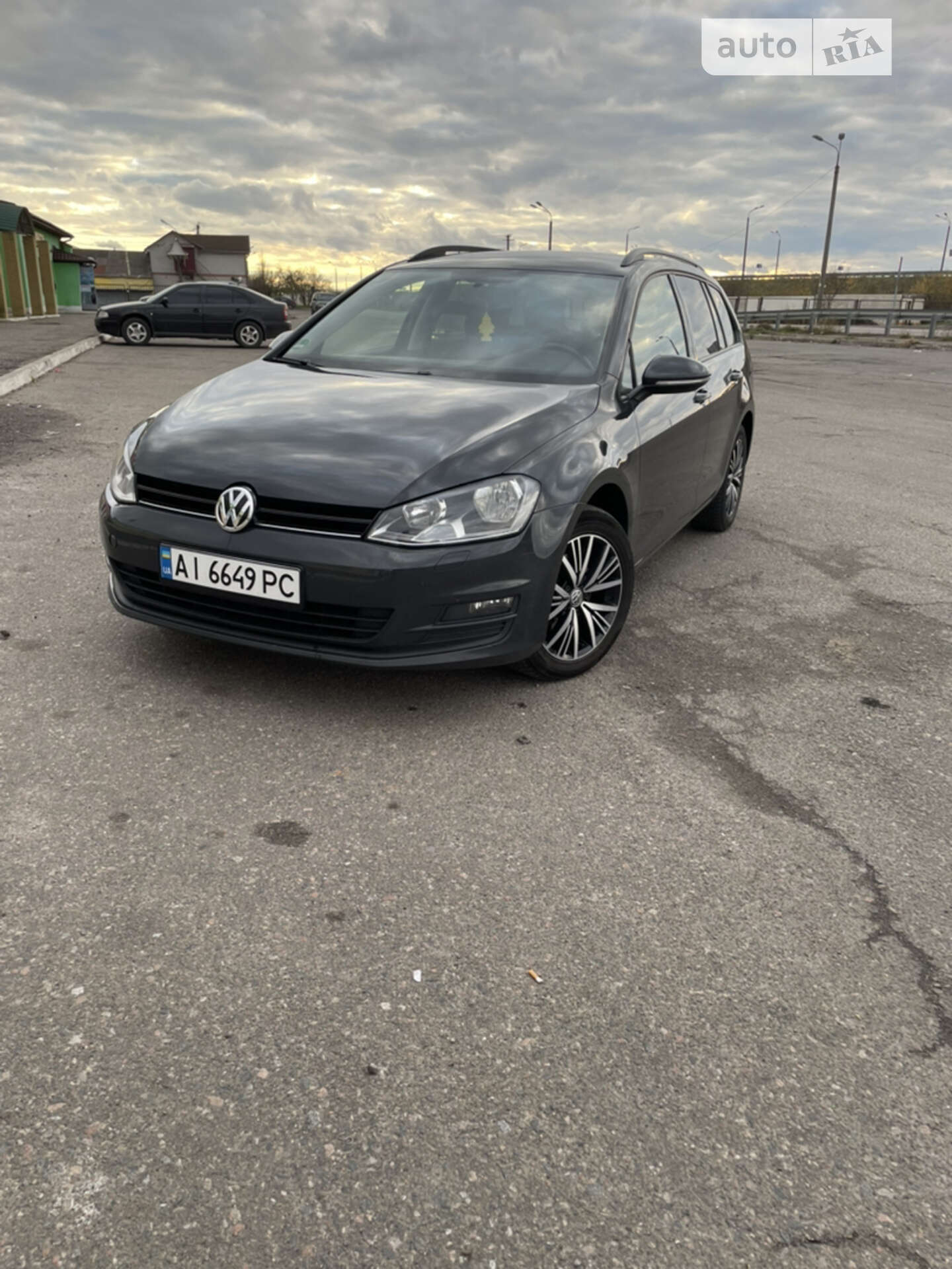 VOLKSWAGEN GOLF VARIANT 2014