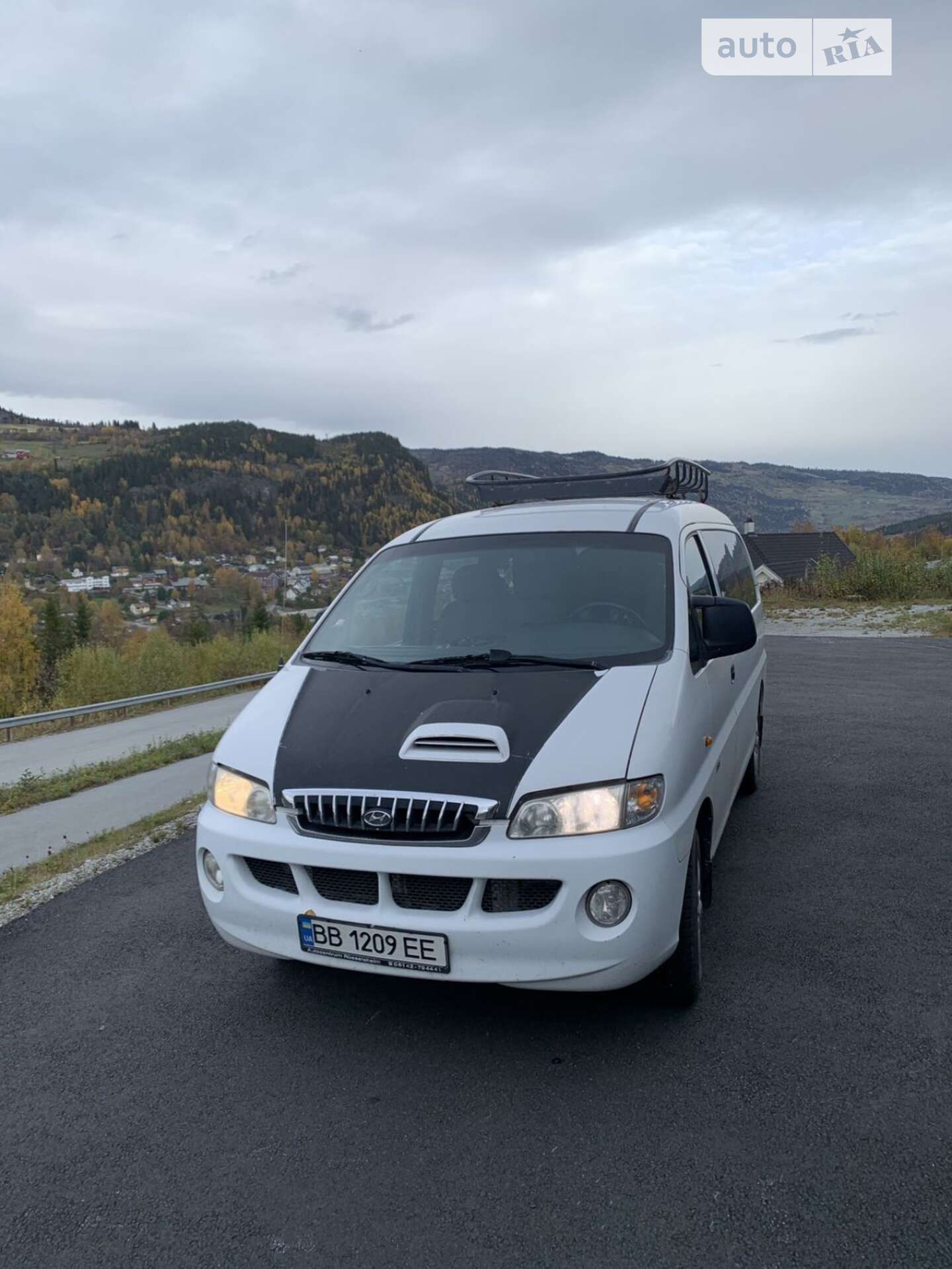 HYUNDAI H-1 2005