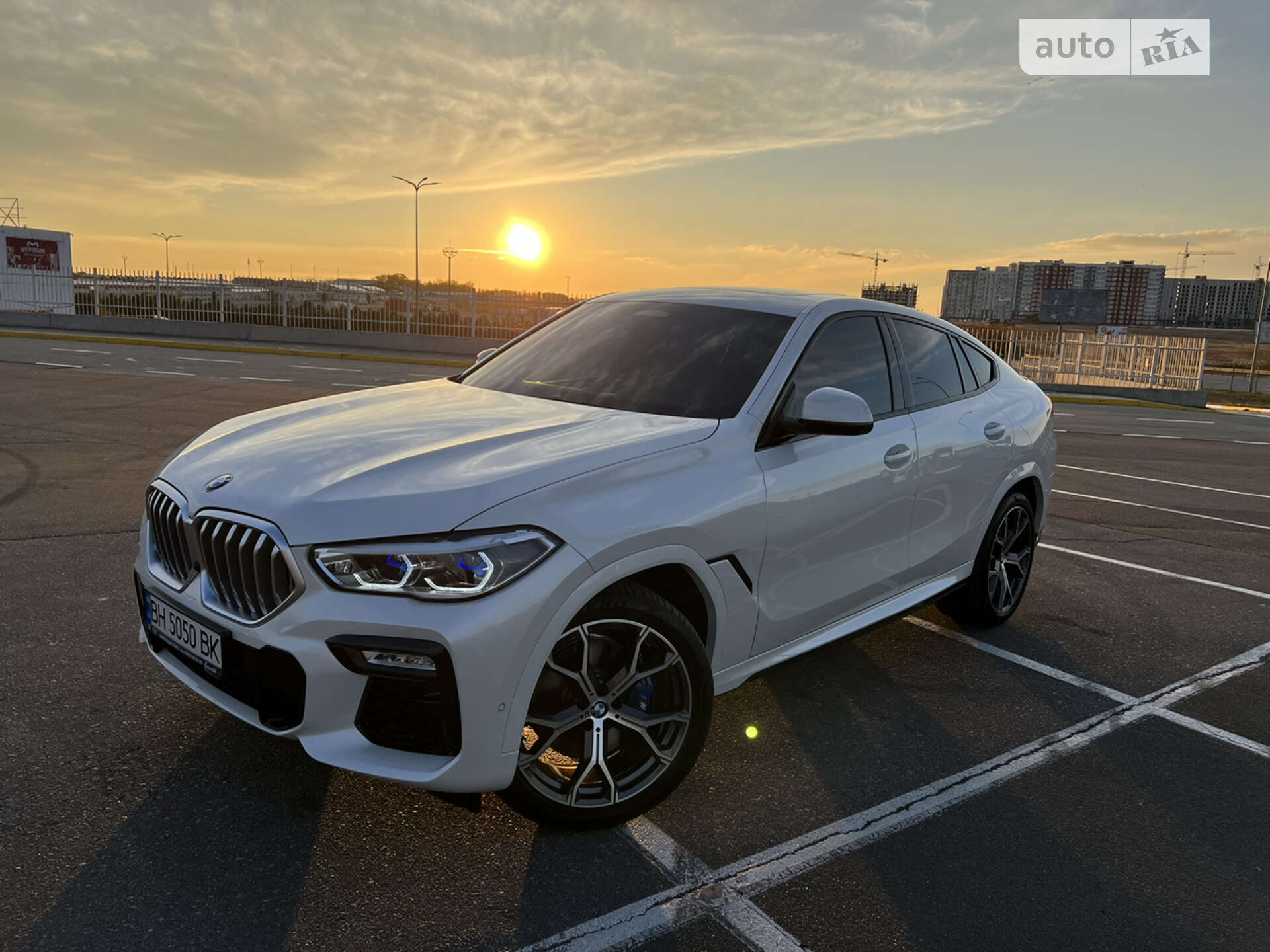 BMW X6 2021