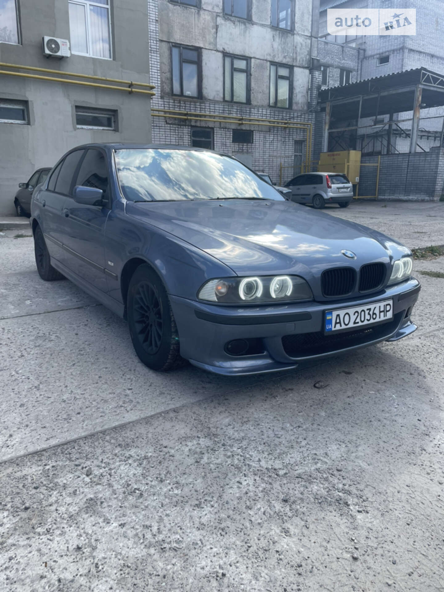 BMW 5 Series 2000