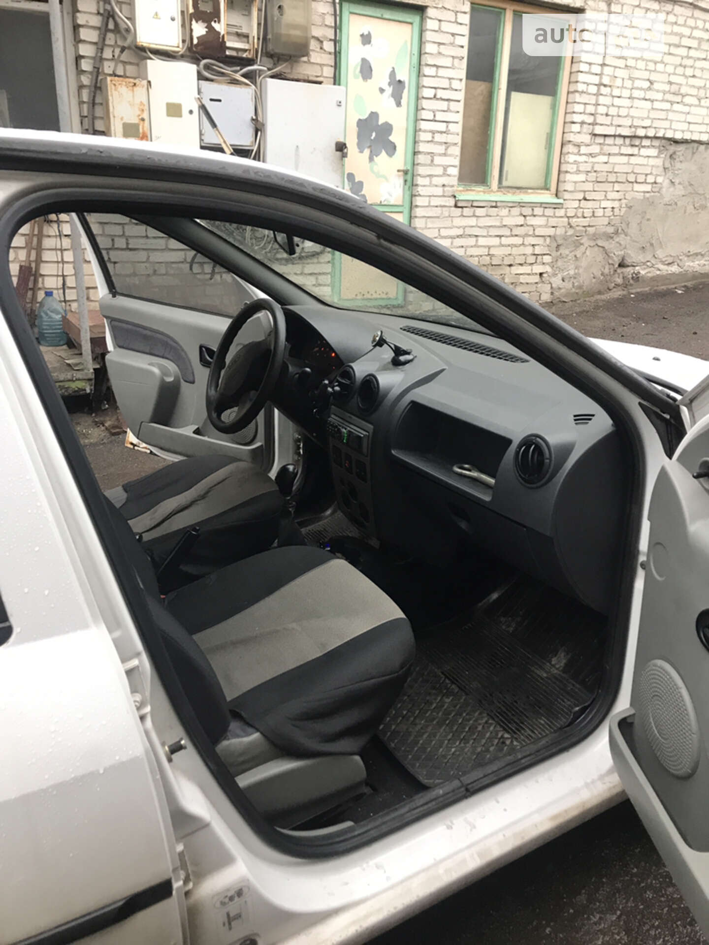 Dacia Logan 2006