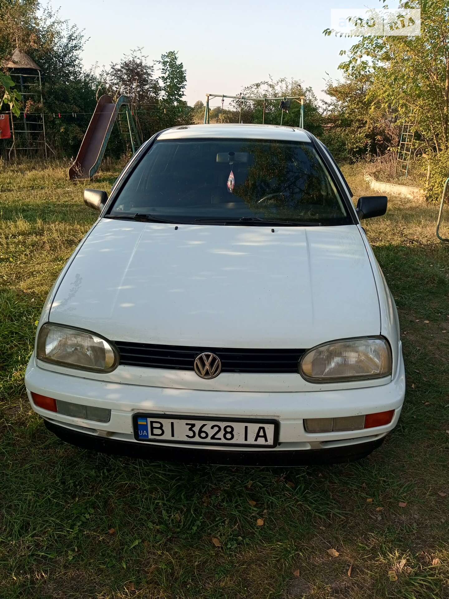 VOLKSWAGEN GOLF 1996