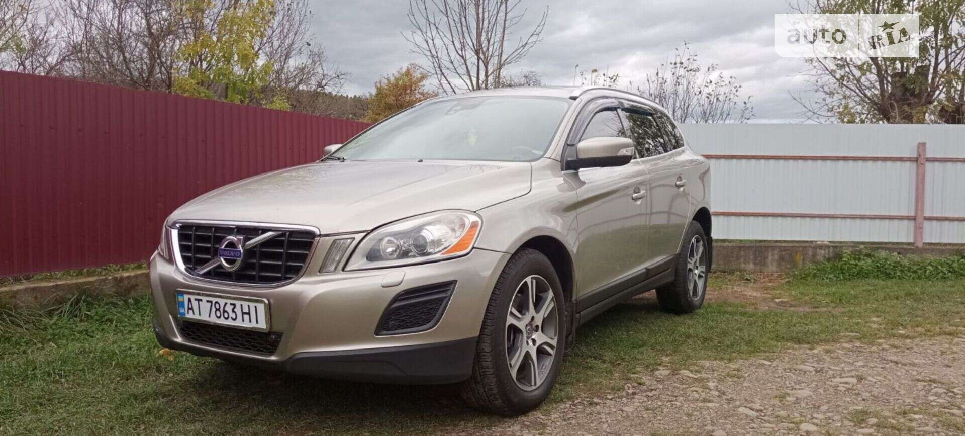 VOLVO XC60 2011