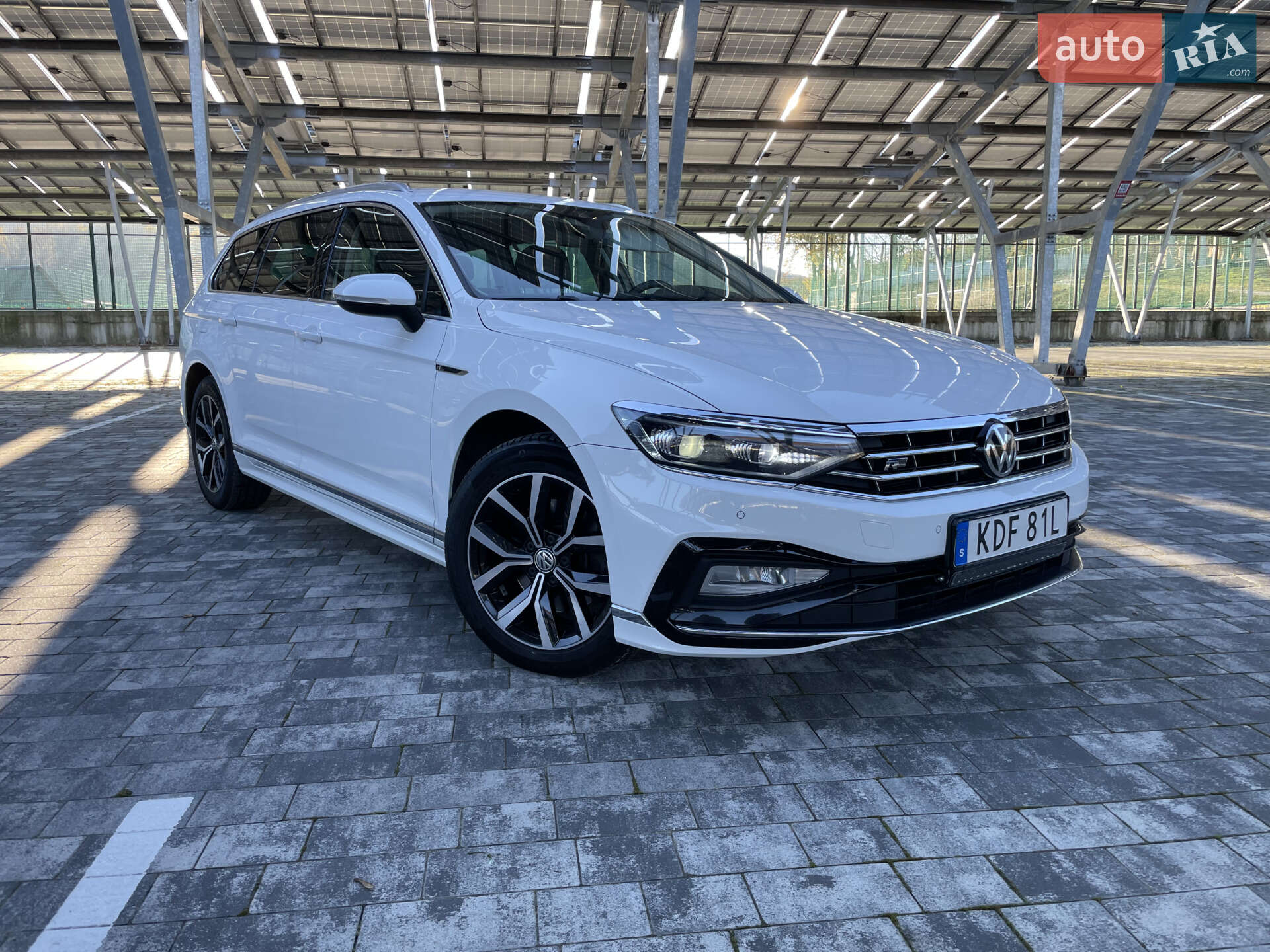 VOLKSWAGEN PASSAT 2019