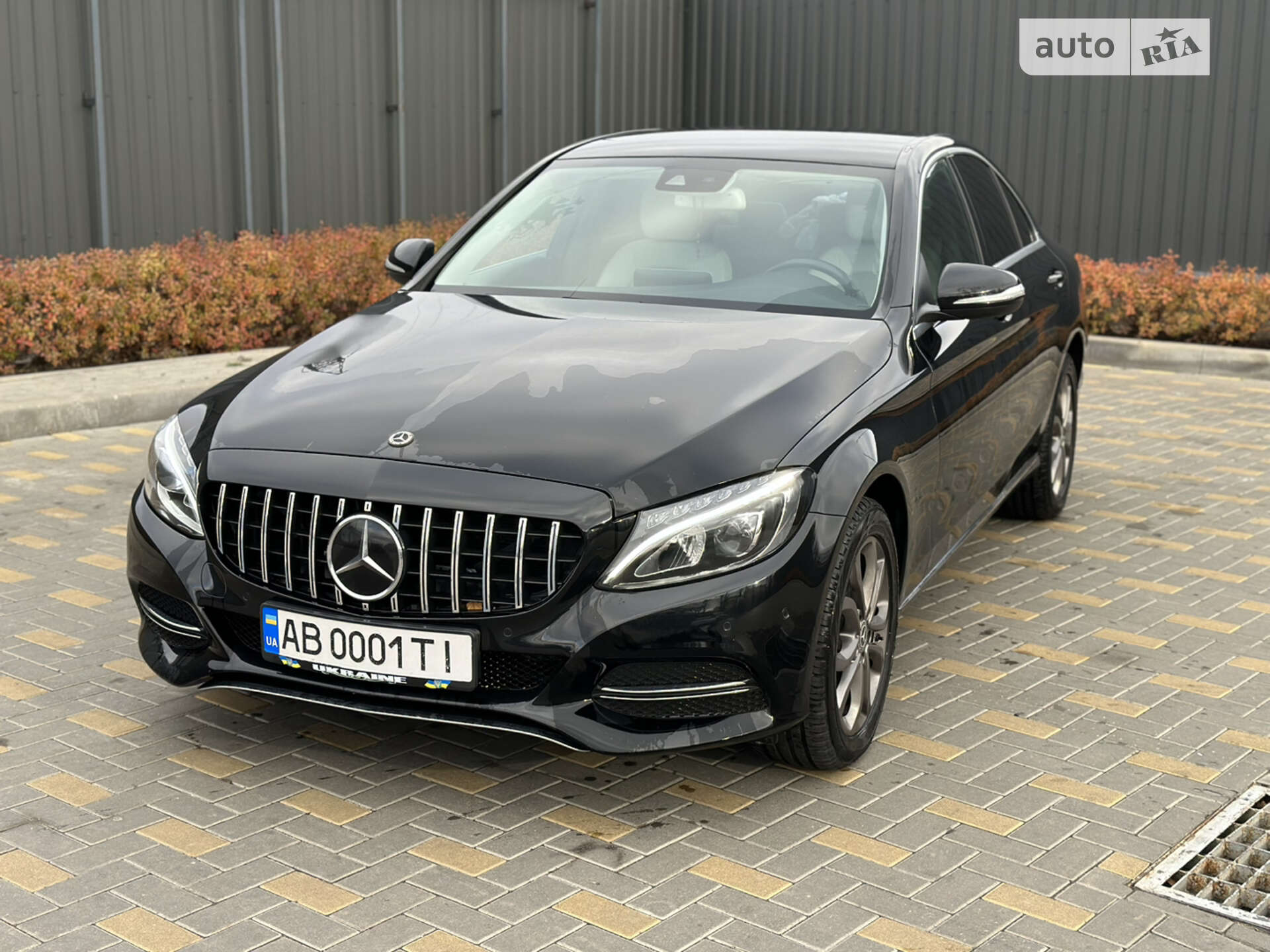 MERCEDES-BENZ C 220 2014