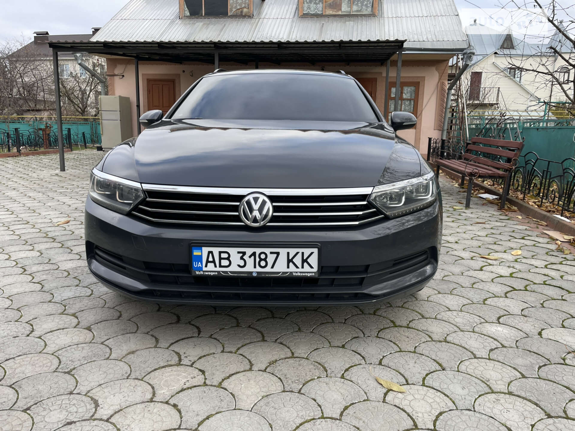 VOLKSWAGEN PASSAT 2015