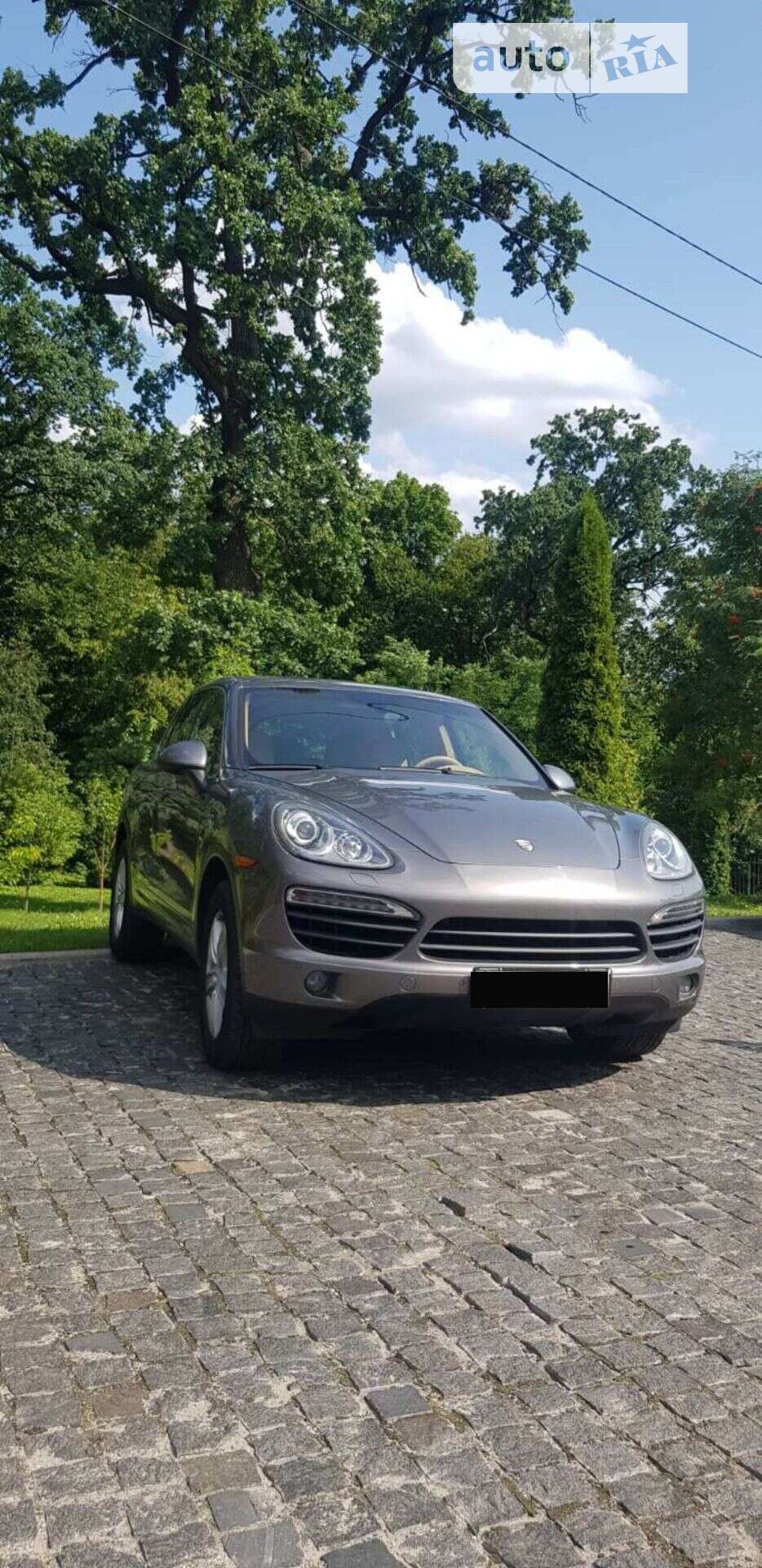 PORSCHE CAYENNE 2011