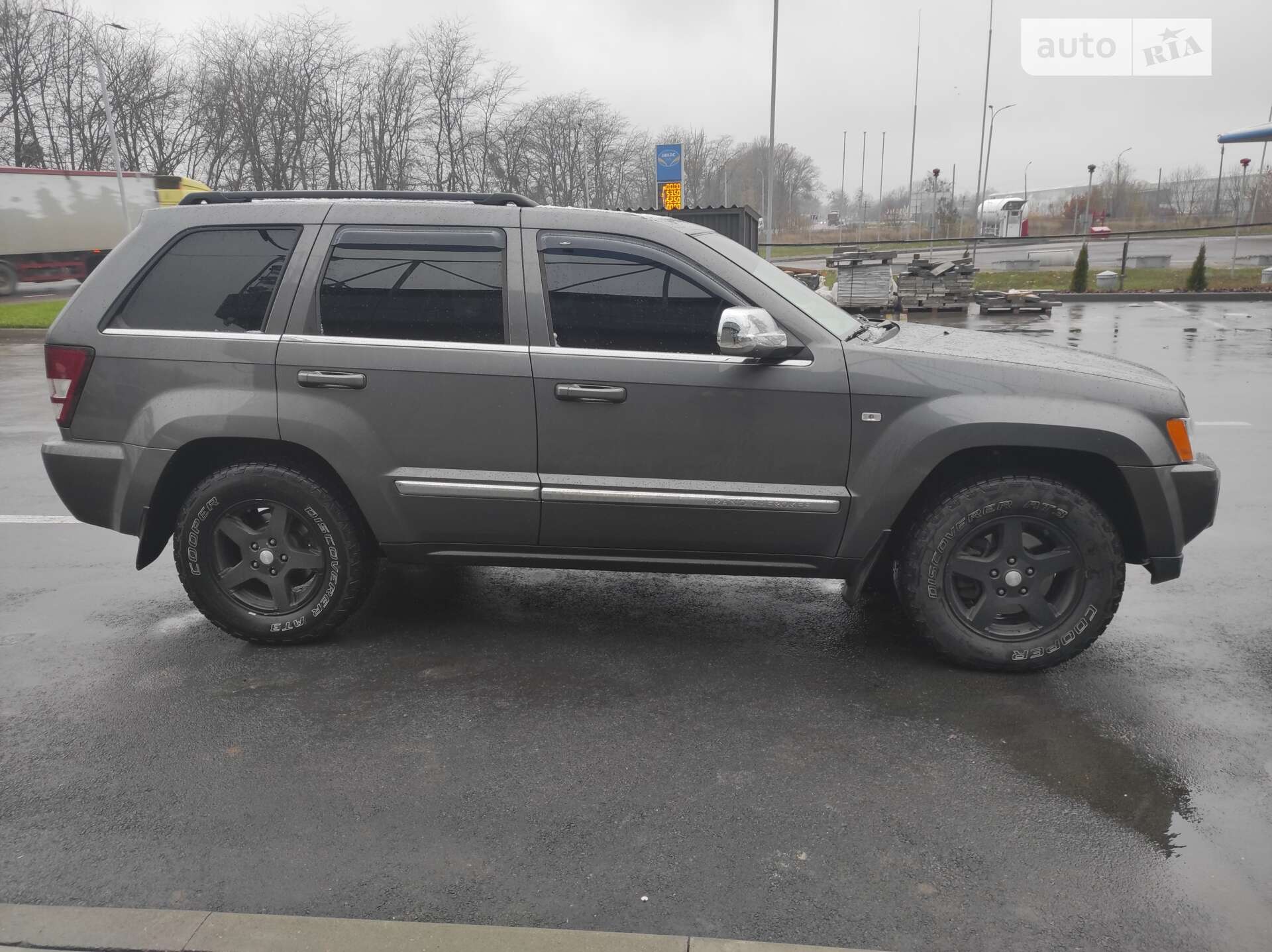 JEEP GRAND CHEROKEE 2006